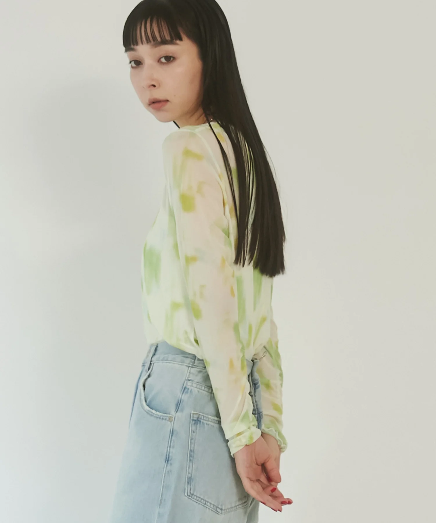 ニュアンス柄シアートップス