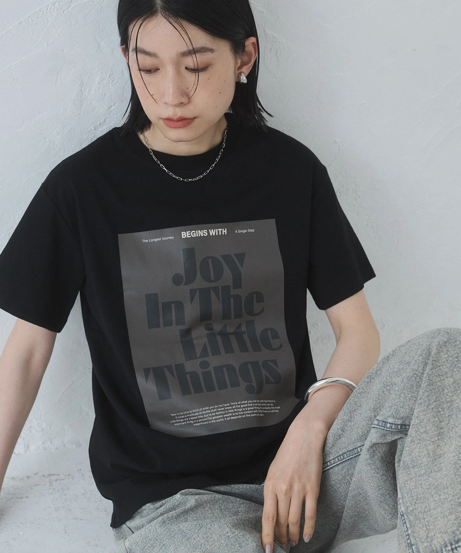 半袖 ロゴプリントTシャツ