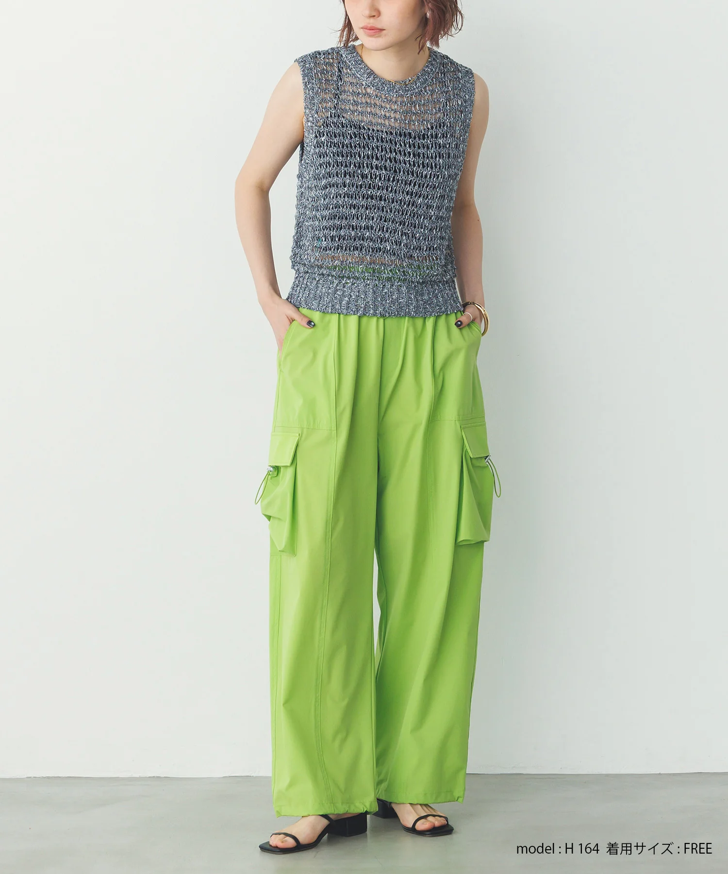 透かし編み ゆるニットタンクトップ