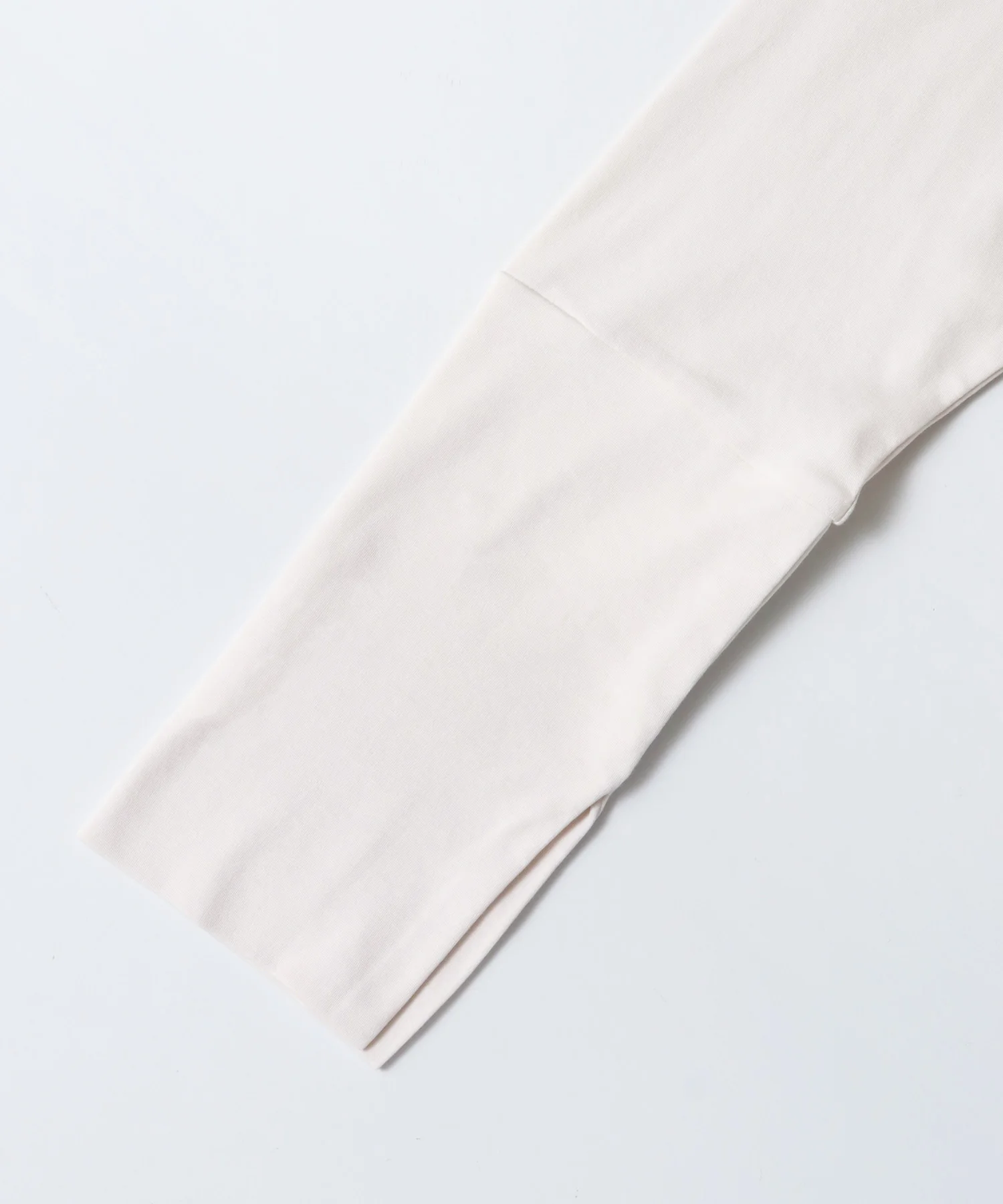 スリーブスリット ロンT