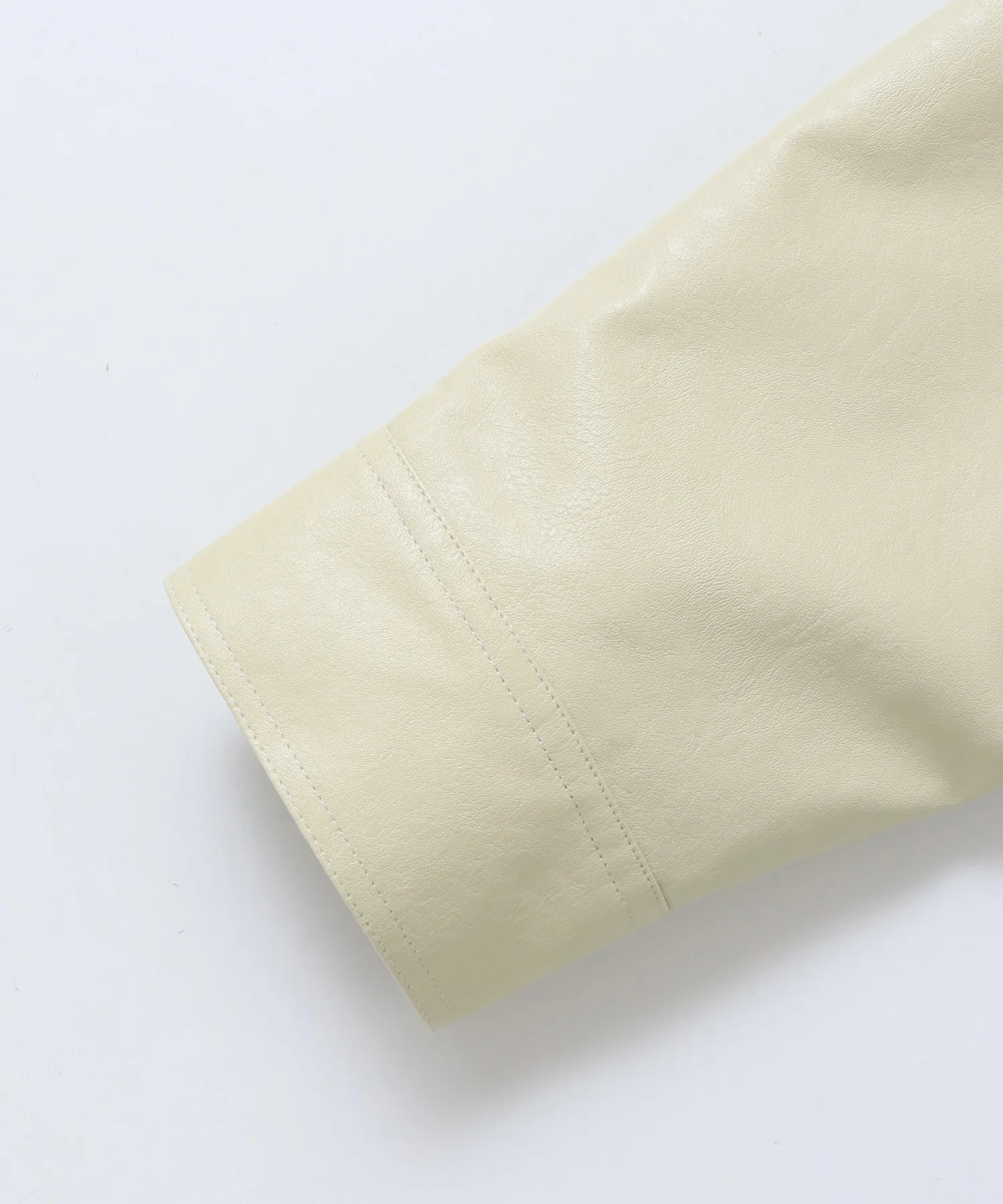 フェイクレザー オーバーブルゾン