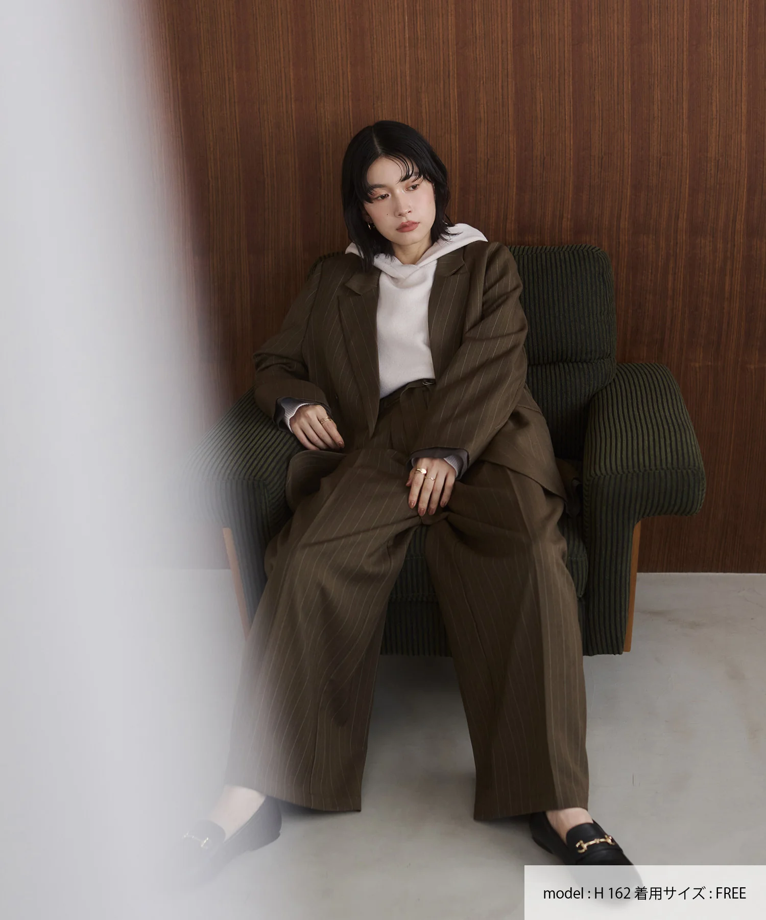 ツイルストライプ タックワイドパンツ