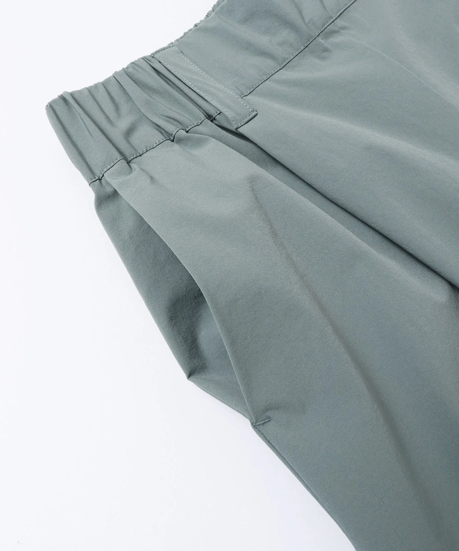 【新色追加】接触冷感テーパードパンツ