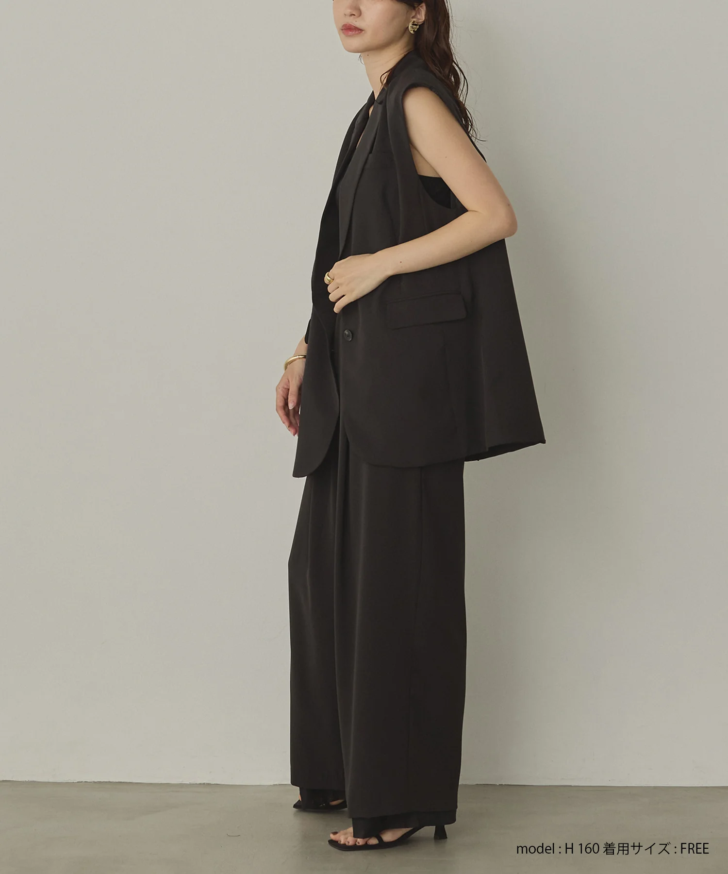 ポリツイル シアーワイドストレートパンツ