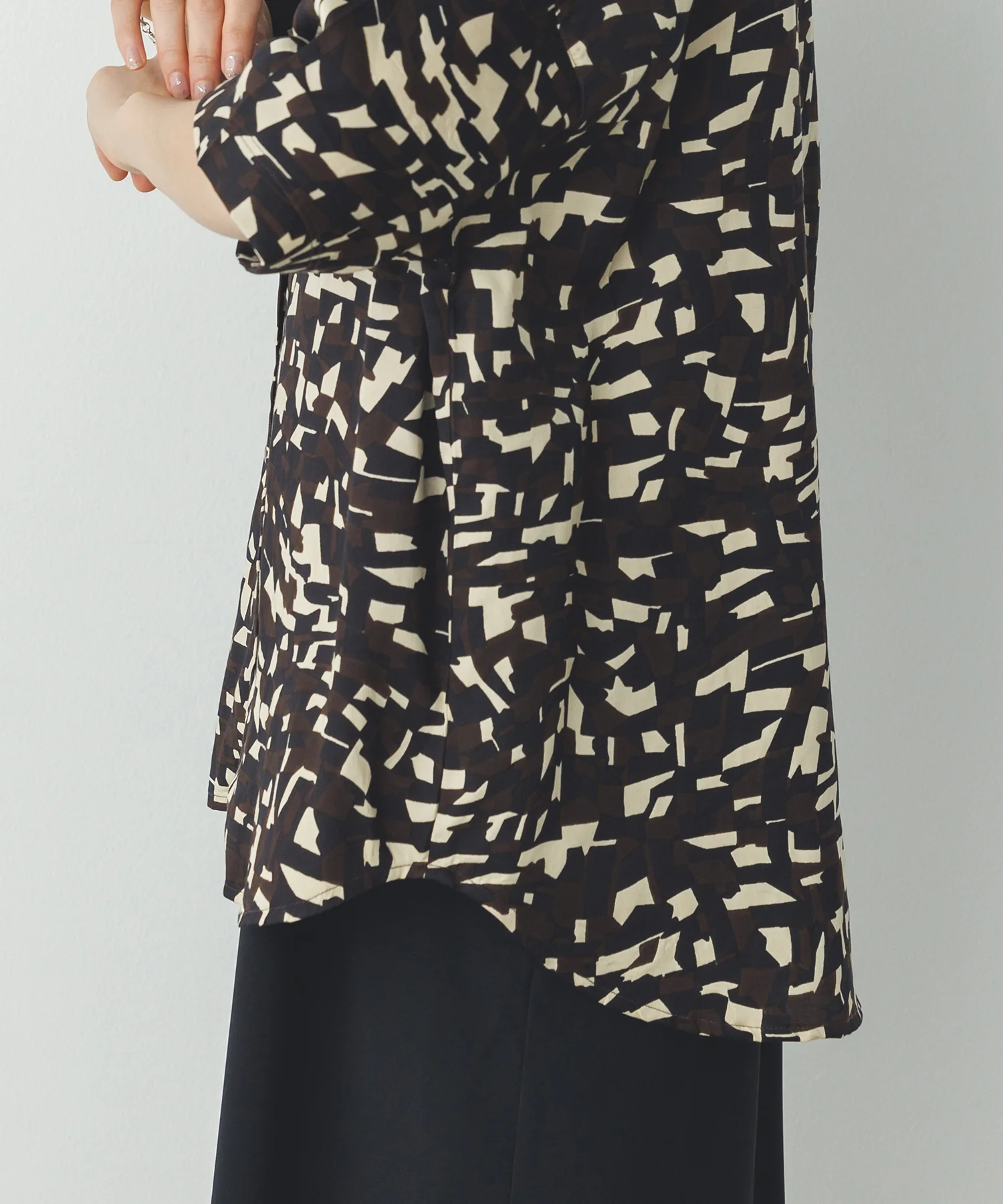 ジオメトリックプリント 半袖シャツ