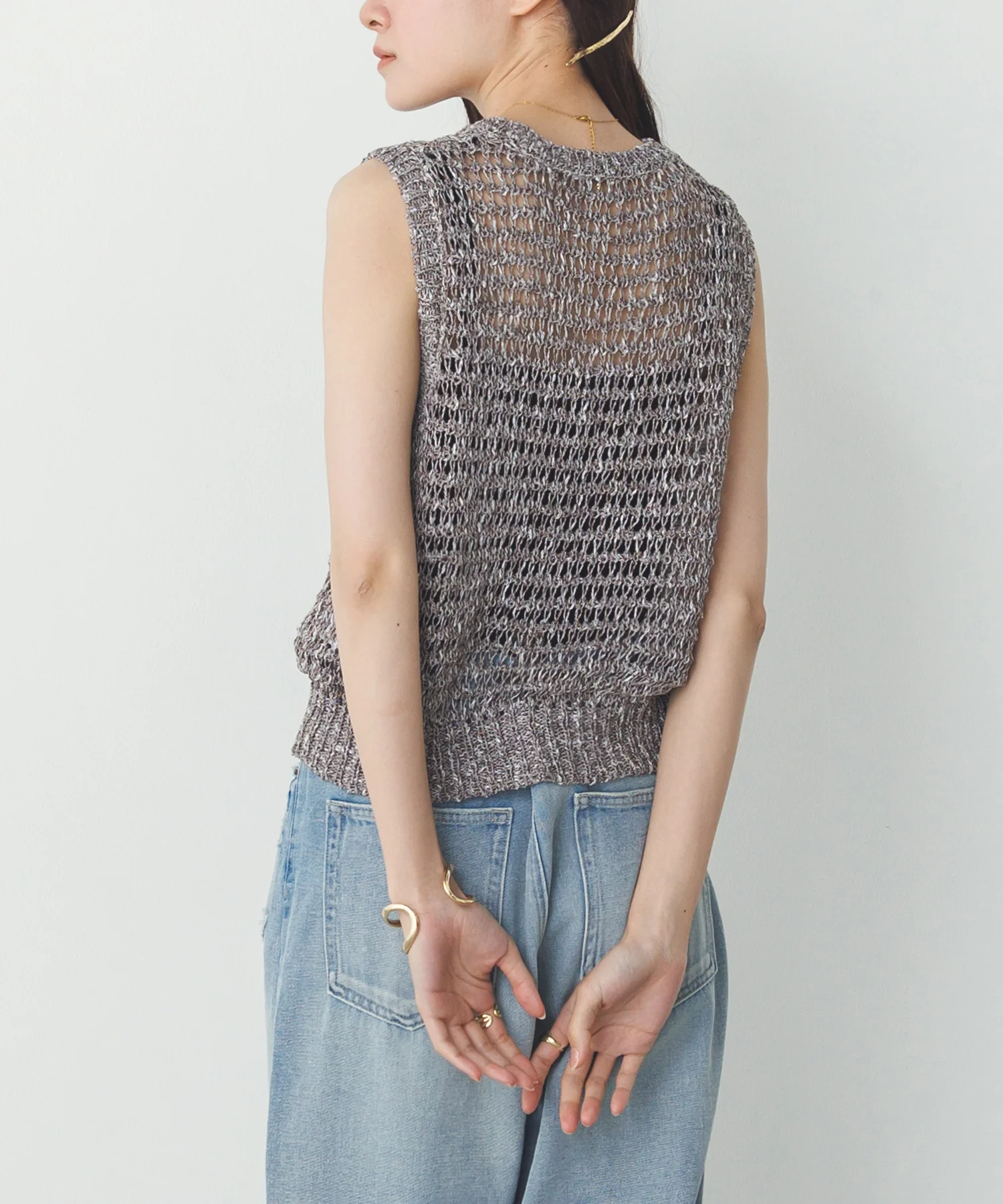 透かし編み ゆるニットタンクトップ