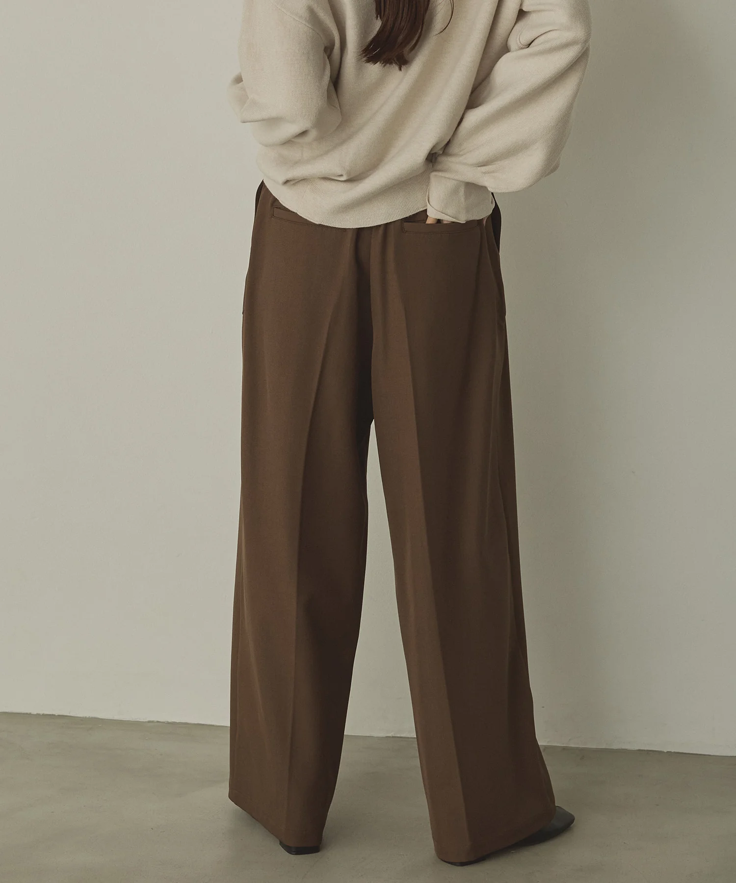 ポリツイル タックパンツ