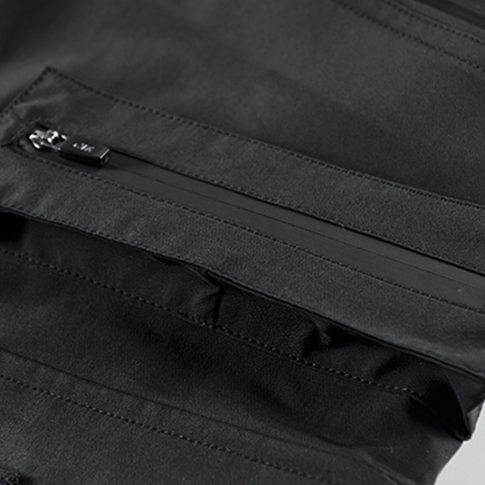 防水・防汚　裾絞りカーゴパンツ