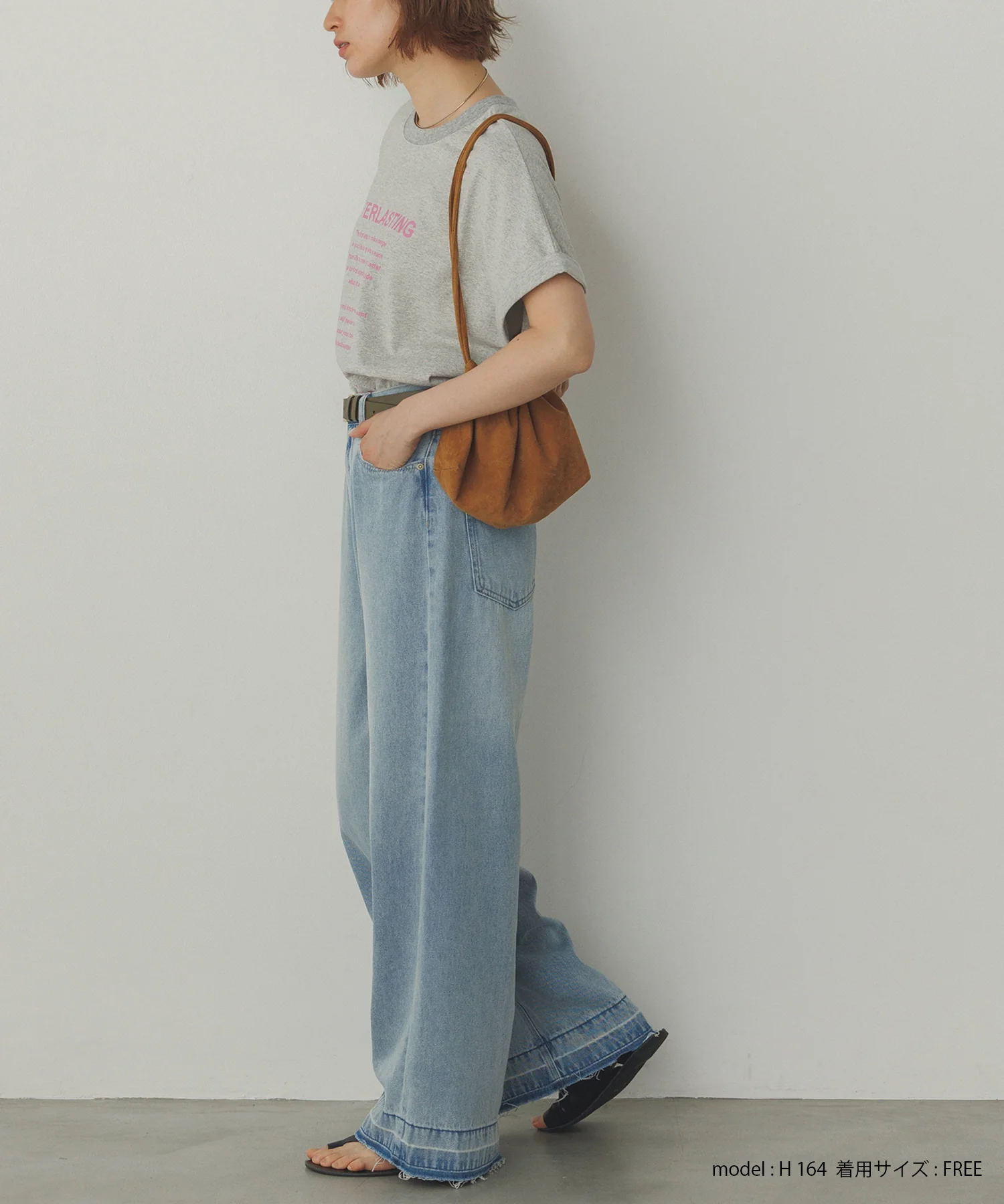 前後2WAY ロゴプリントTシャツ