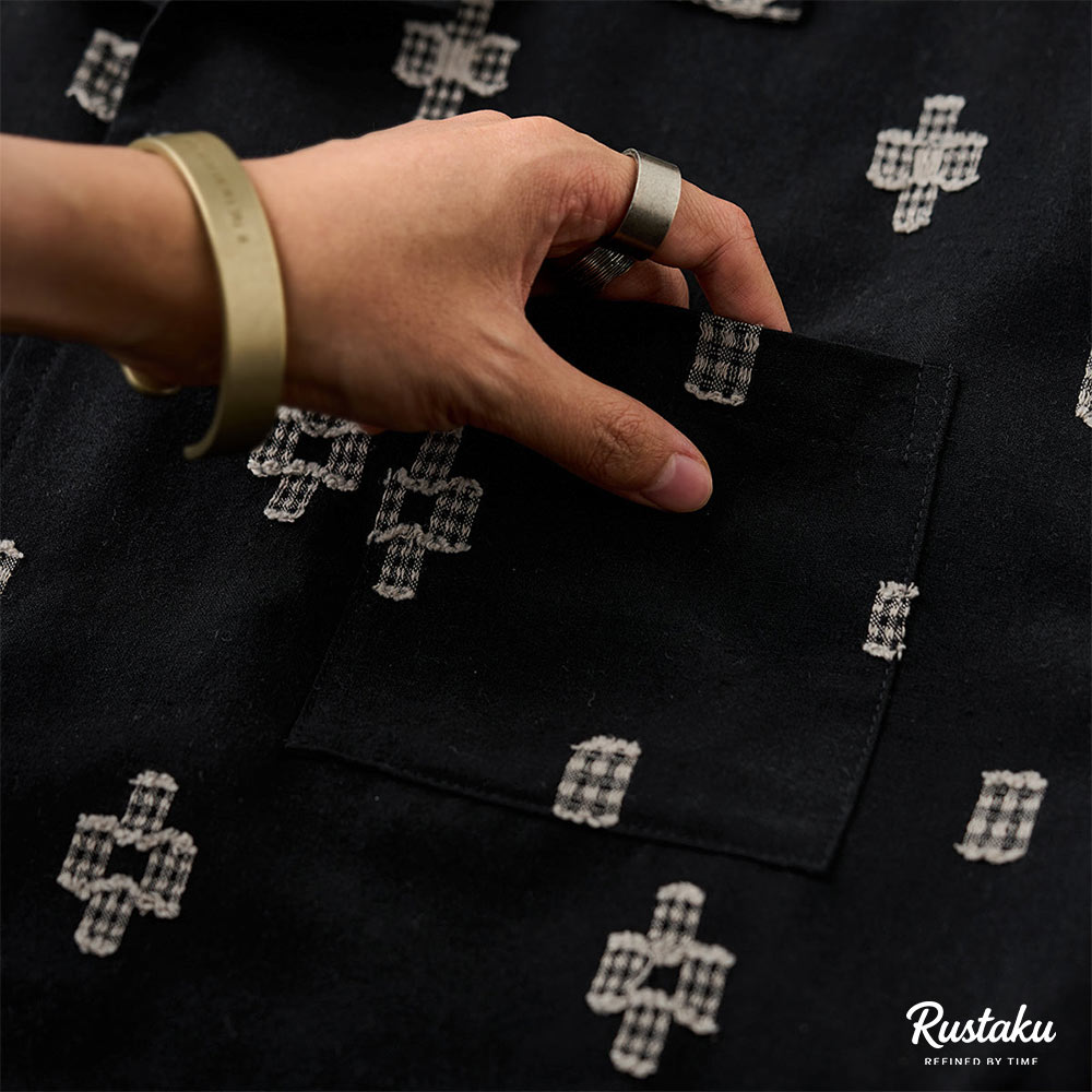 アメカジネイティブ柄刺繍ジャカード半袖シャツ