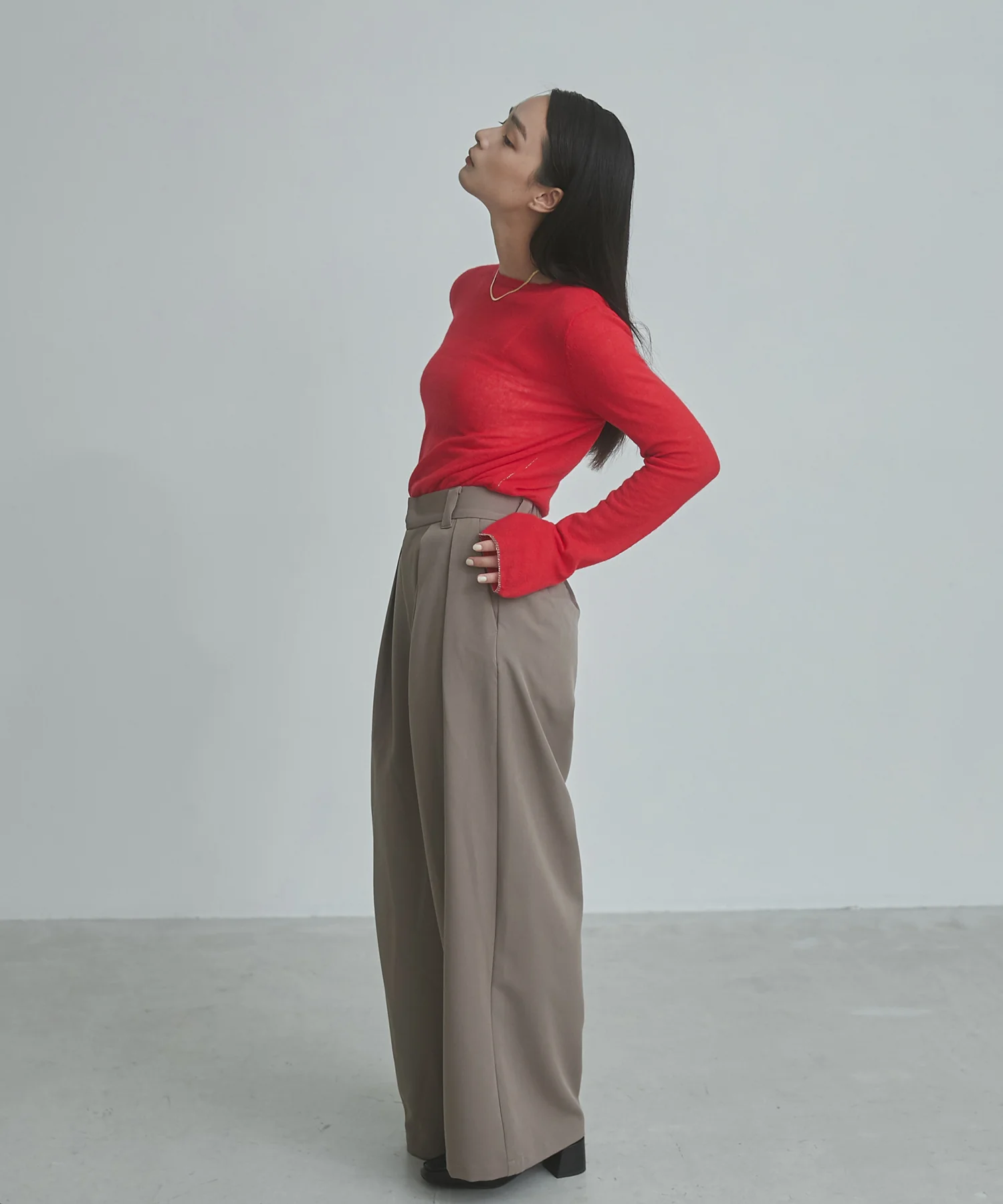 ストレッチワイドパンツ