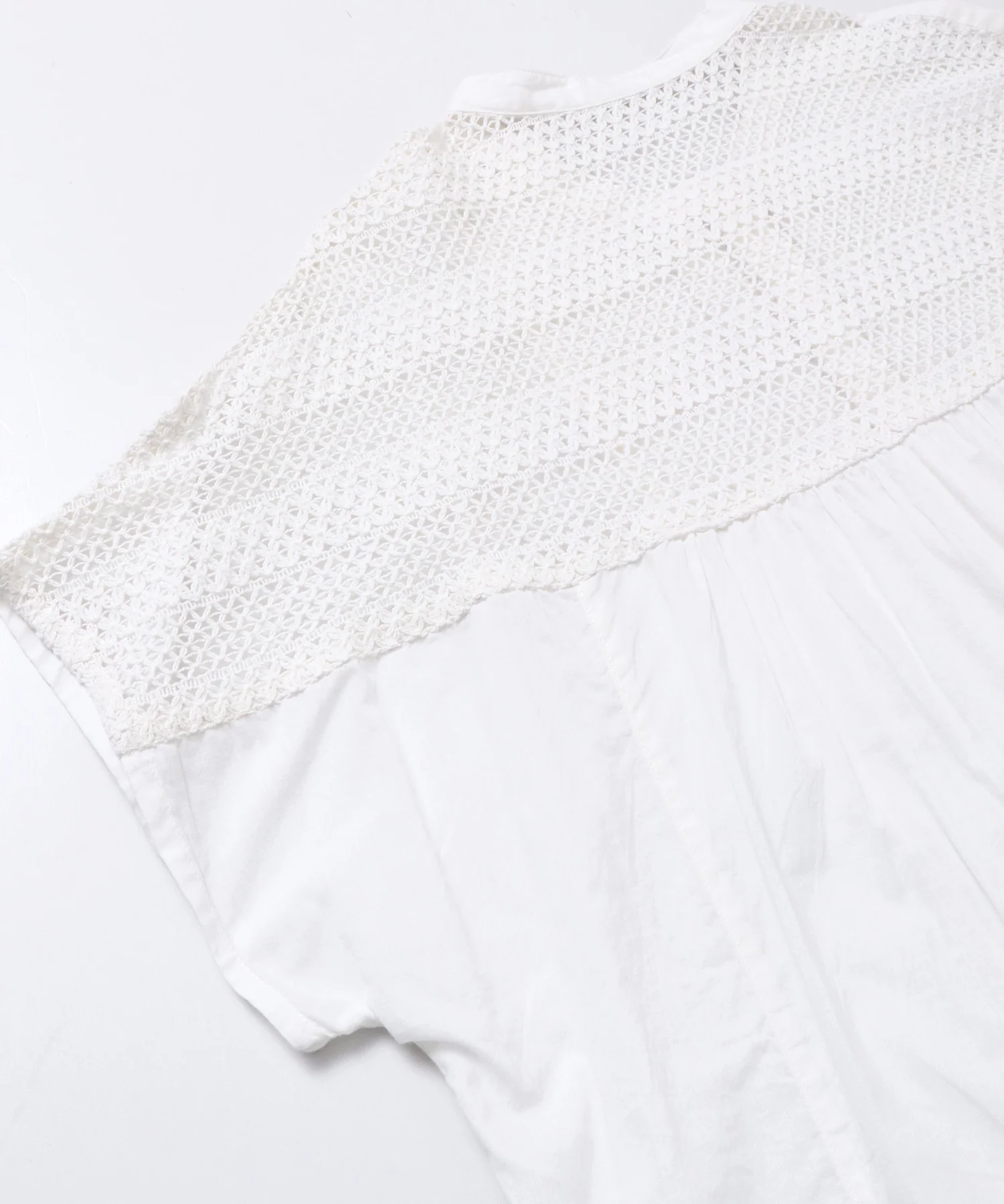 ピンタック レースシャツ