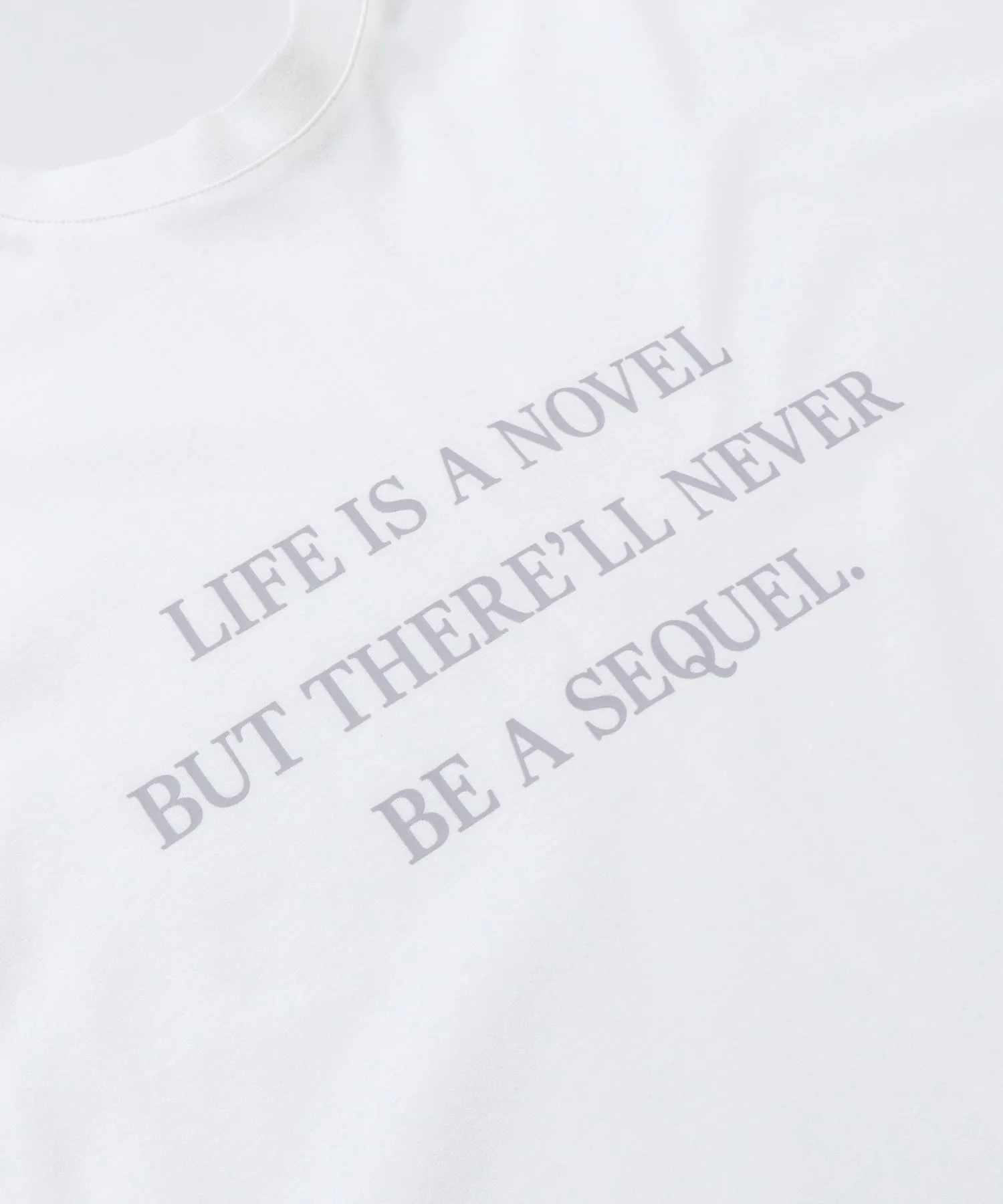 紫外線変化 ロゴTシャツ