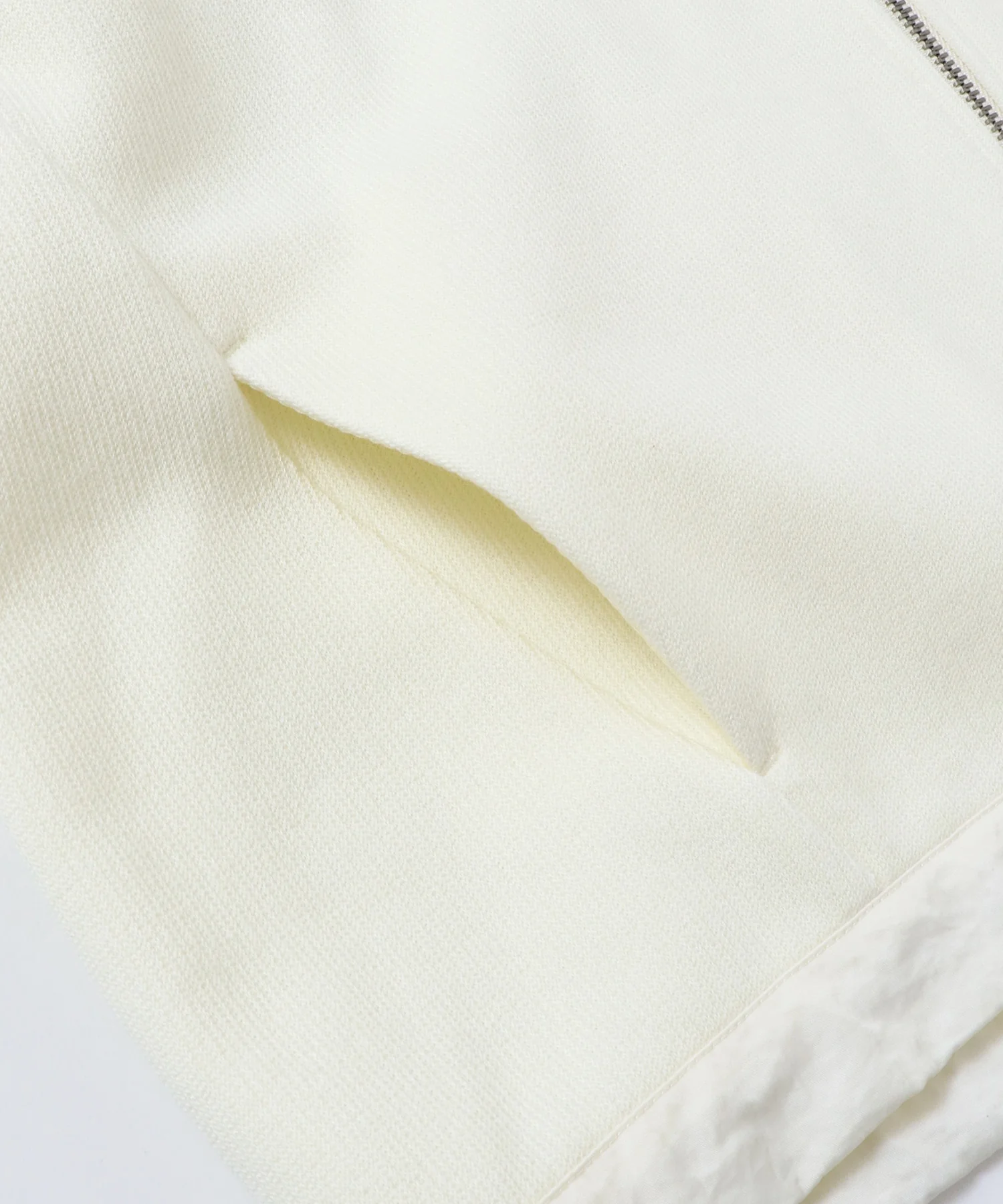 ダブルジップ ショートフーディ