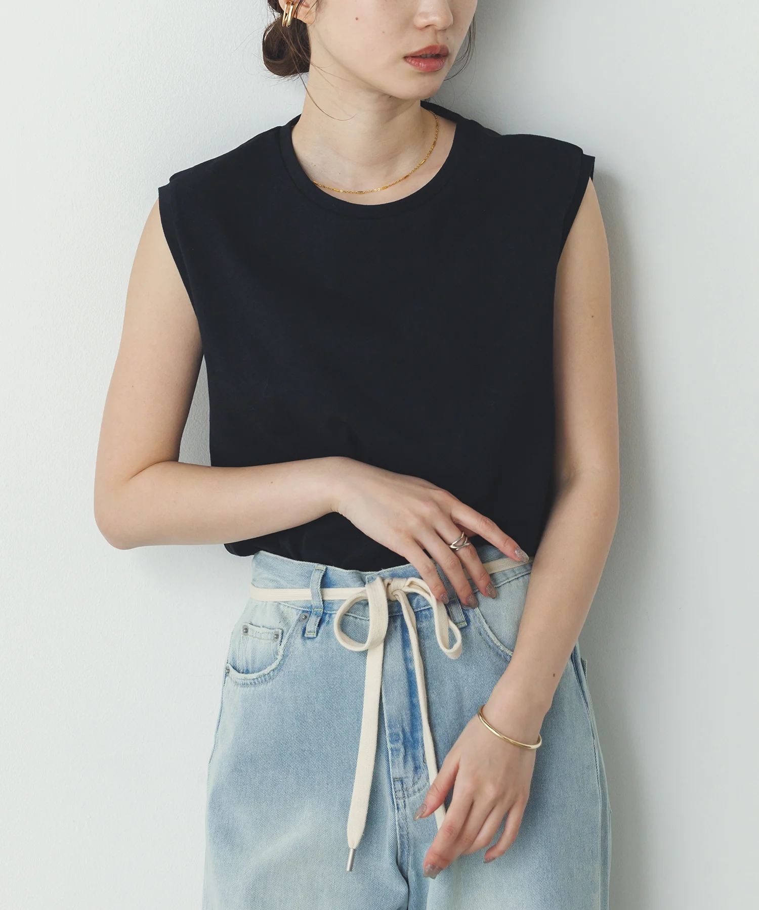 【新色追加】ベーシックノースリーブトップス