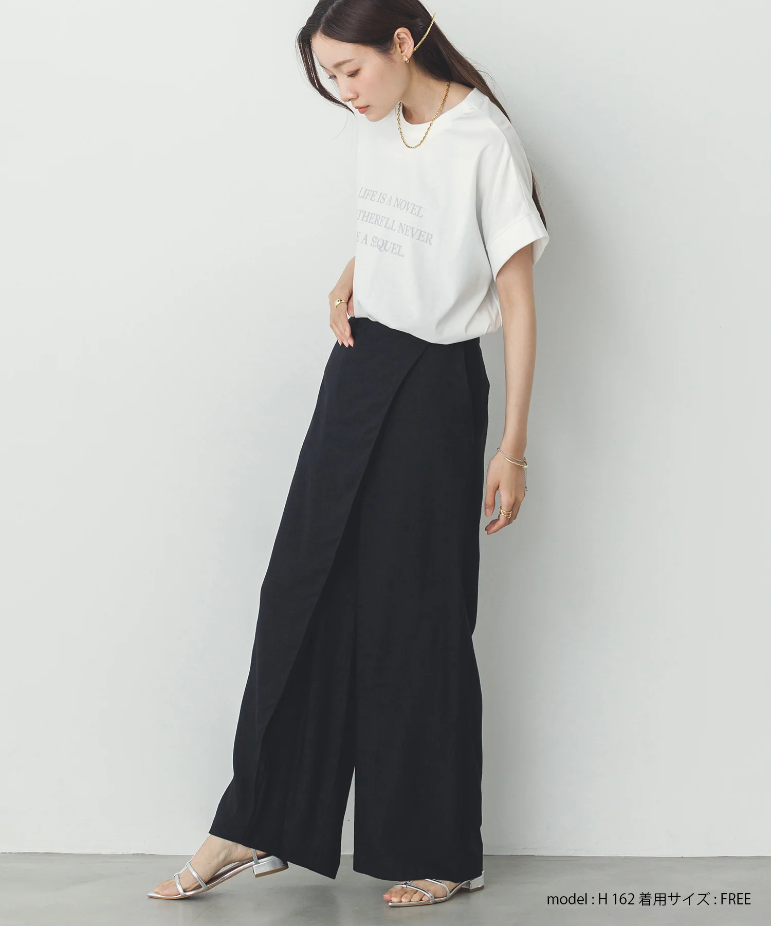 紫外線変化 ロゴTシャツ