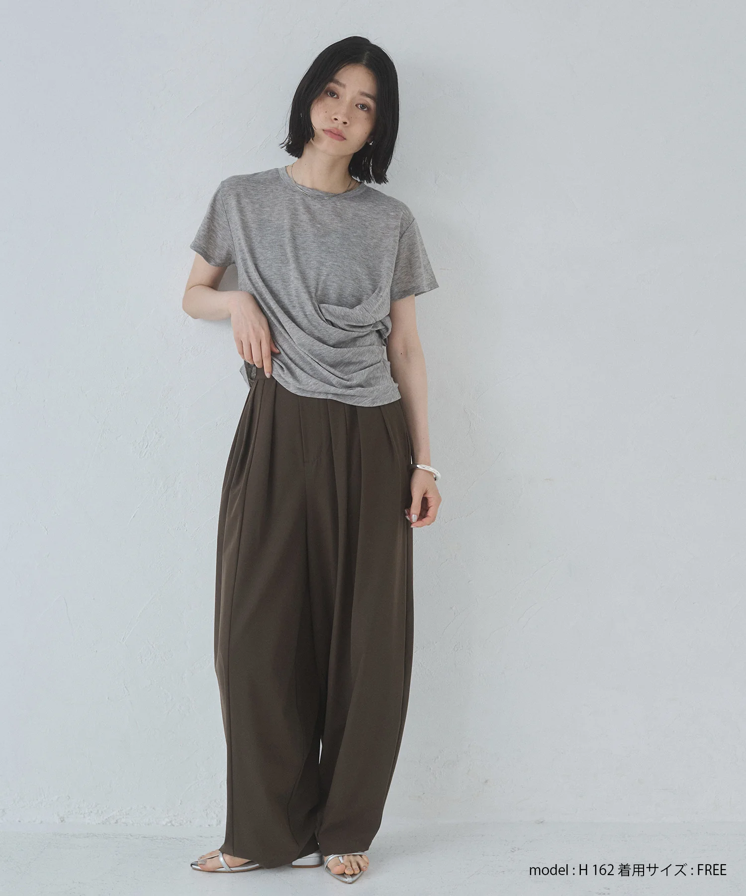 ドレープ デザイントップス