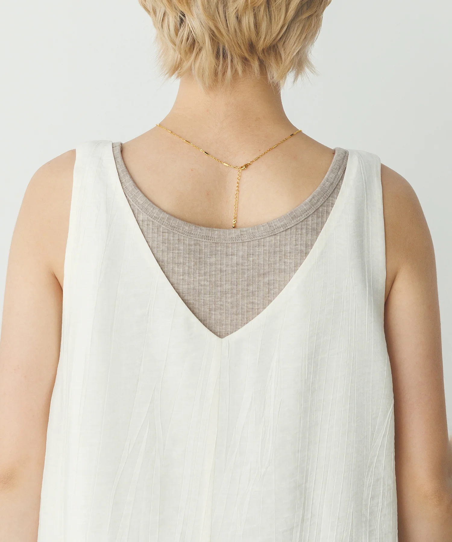 ワッシャーサテン ゆるタンクトップ