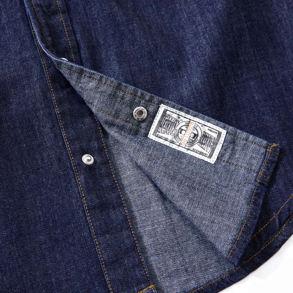 レトロパールボタン　スラブコットンウエスタンデニムシャツ