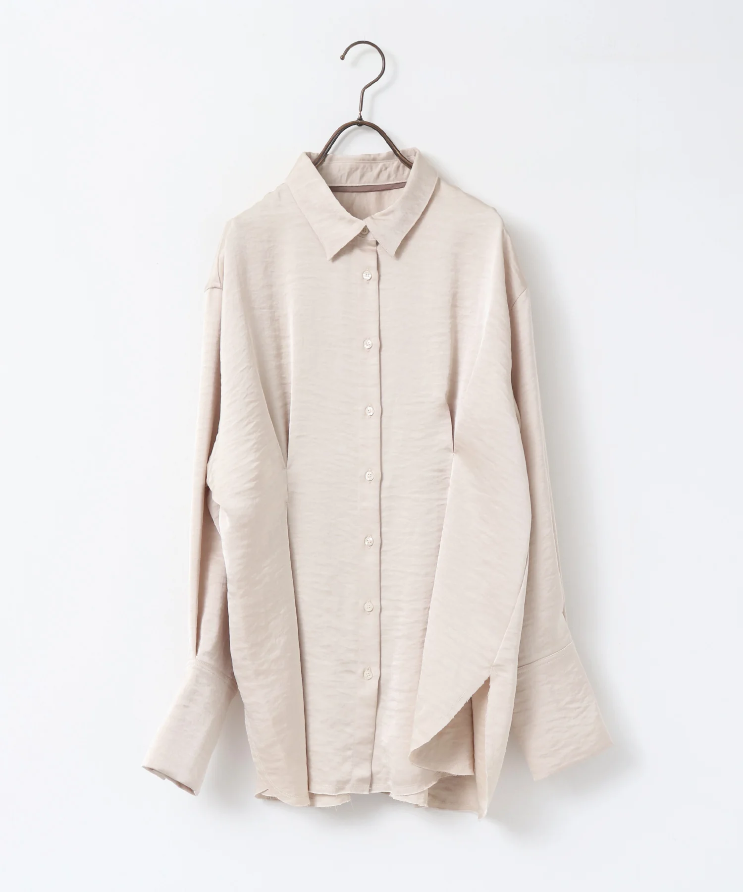 マットサテン タックシャツ