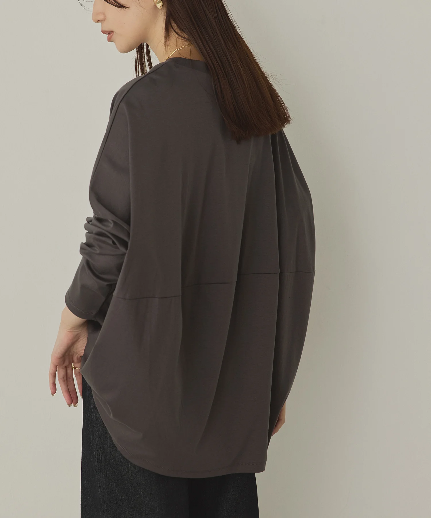 コクーンシルエット ロンT