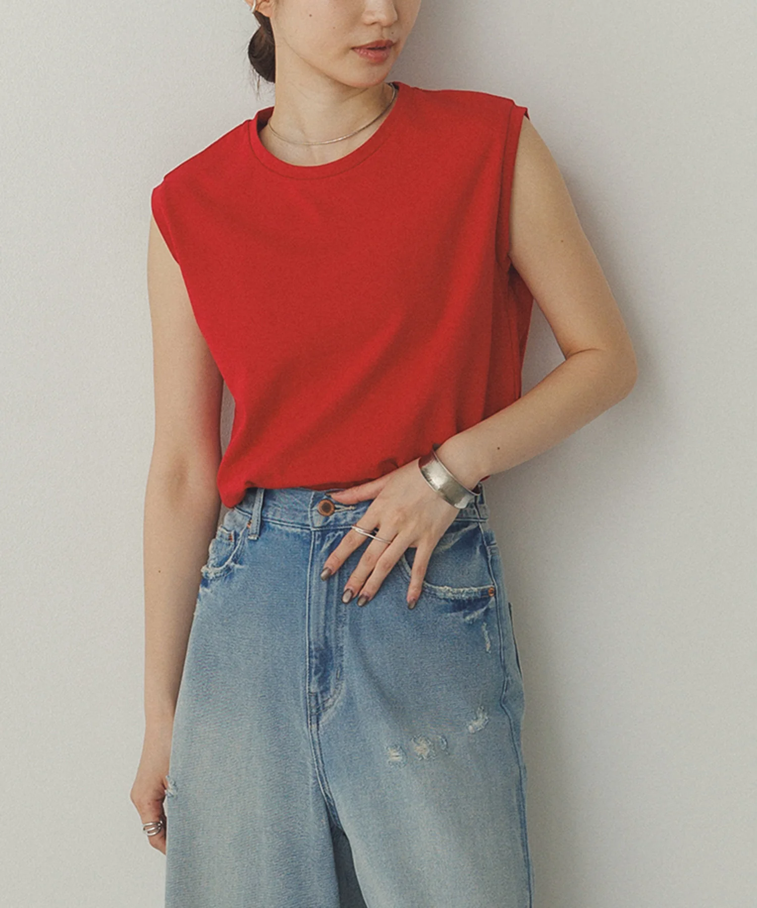 【新色追加】ベーシックノースリーブトップス