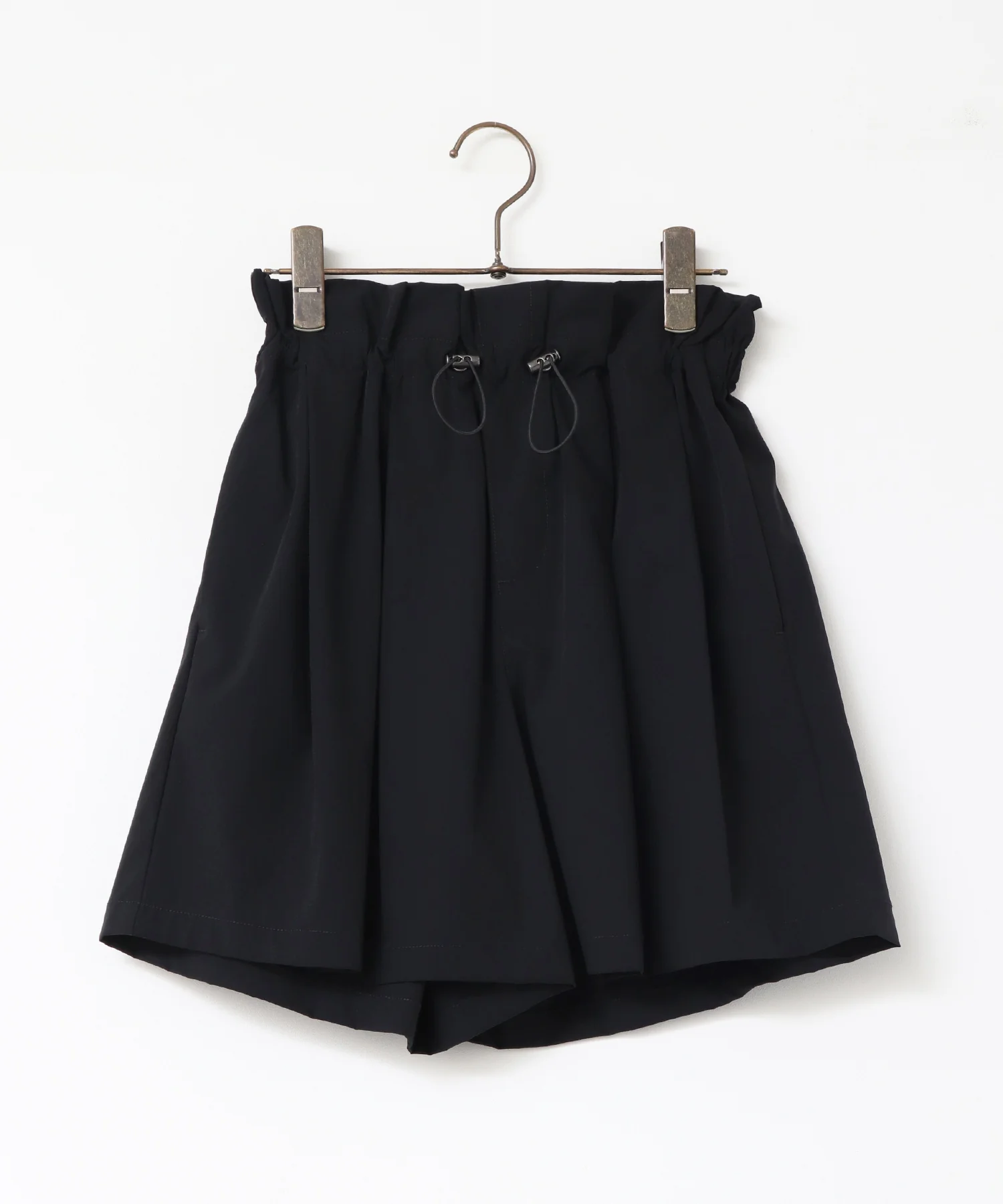 【接触冷感】フリルギャザー ショートパンツ