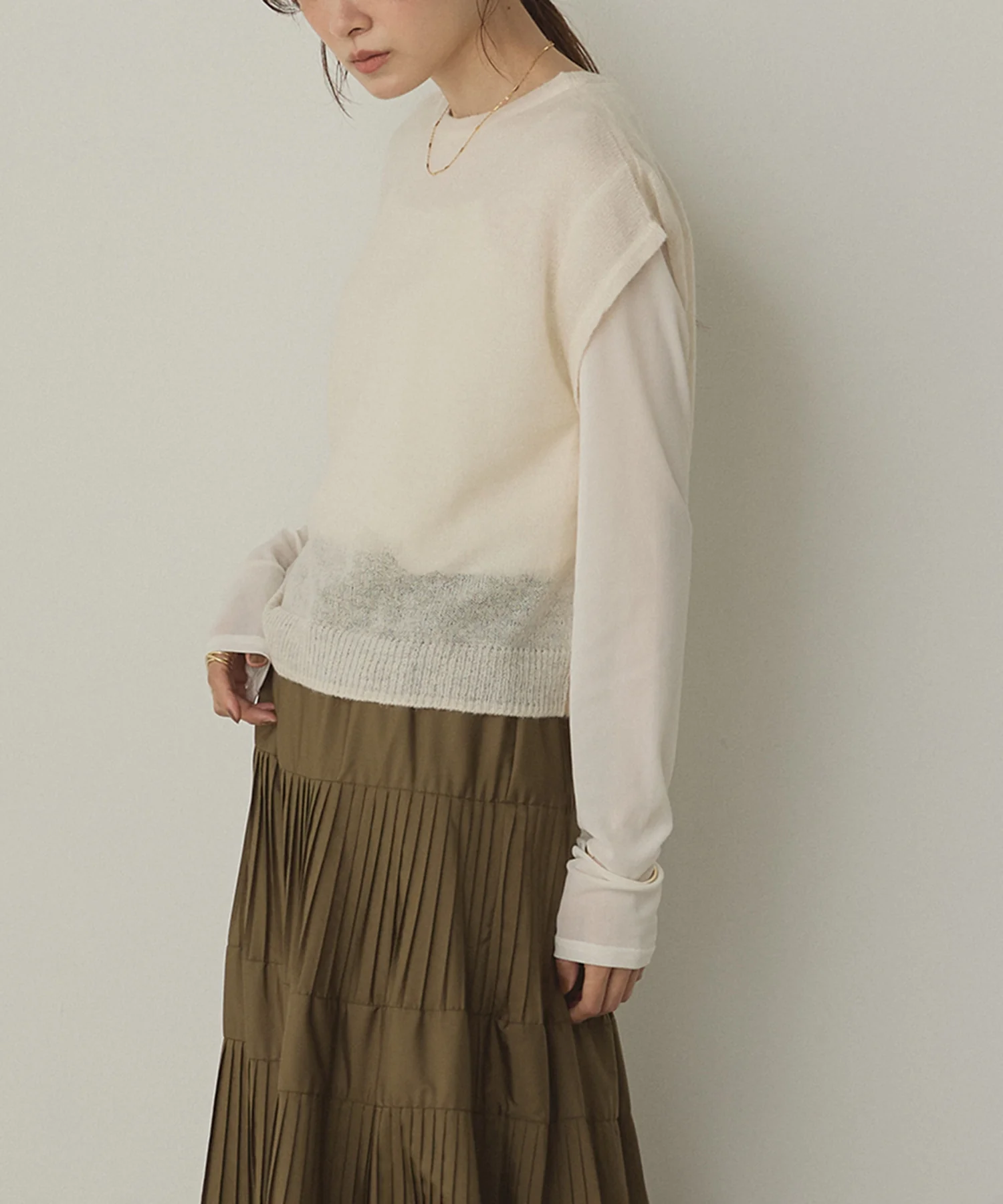 前後2WAY バックリボンシアーニット