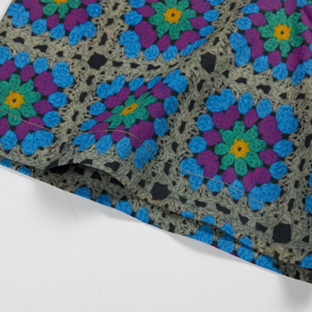 かぎ針編み風 グラニースクエア柄アロハシャツ