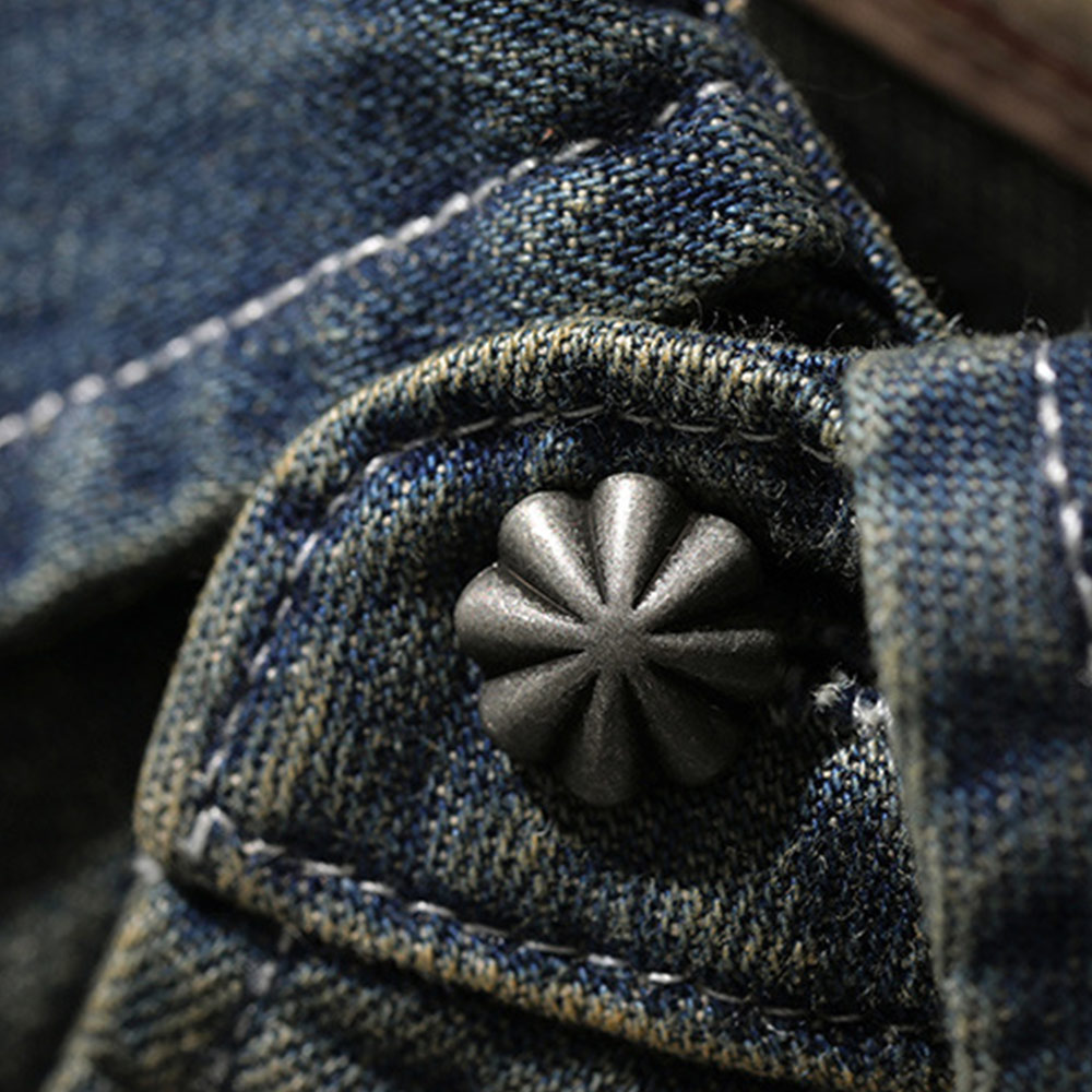 ジョーカーデビルカード　刺繍入り黄土ウォッシュデニムシャツ