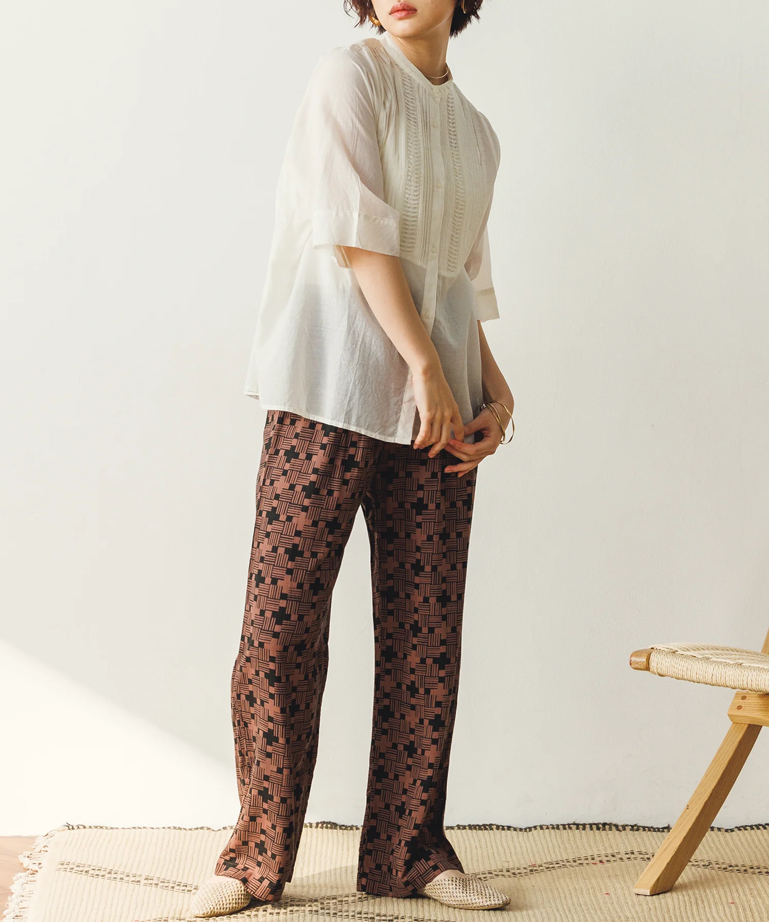 プリントストレートパンツ