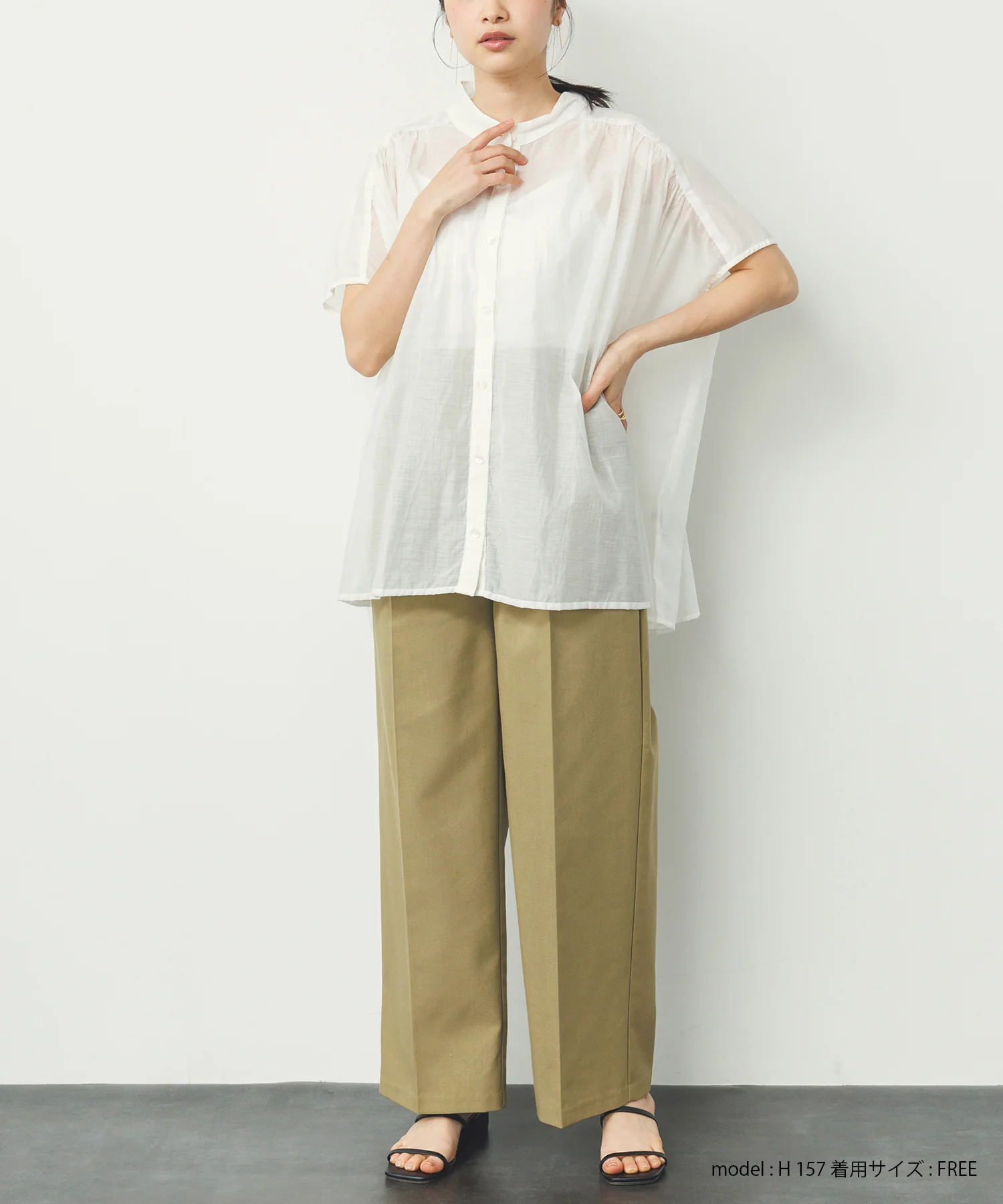 バンドカラー フレンチスリーブブラウス