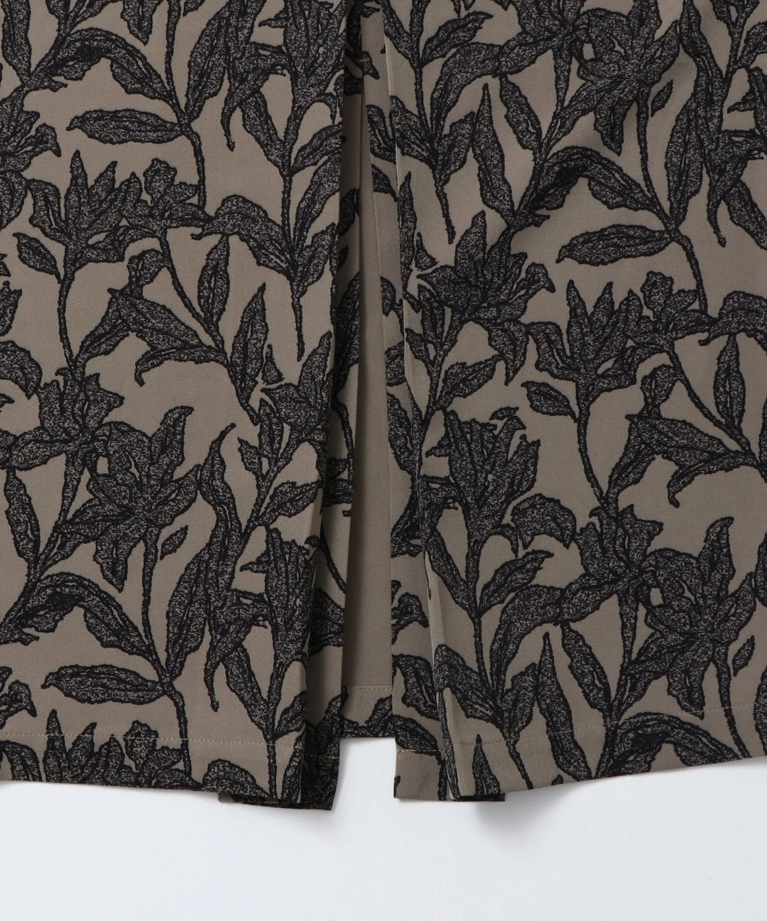 花柄プリント ナロースカート