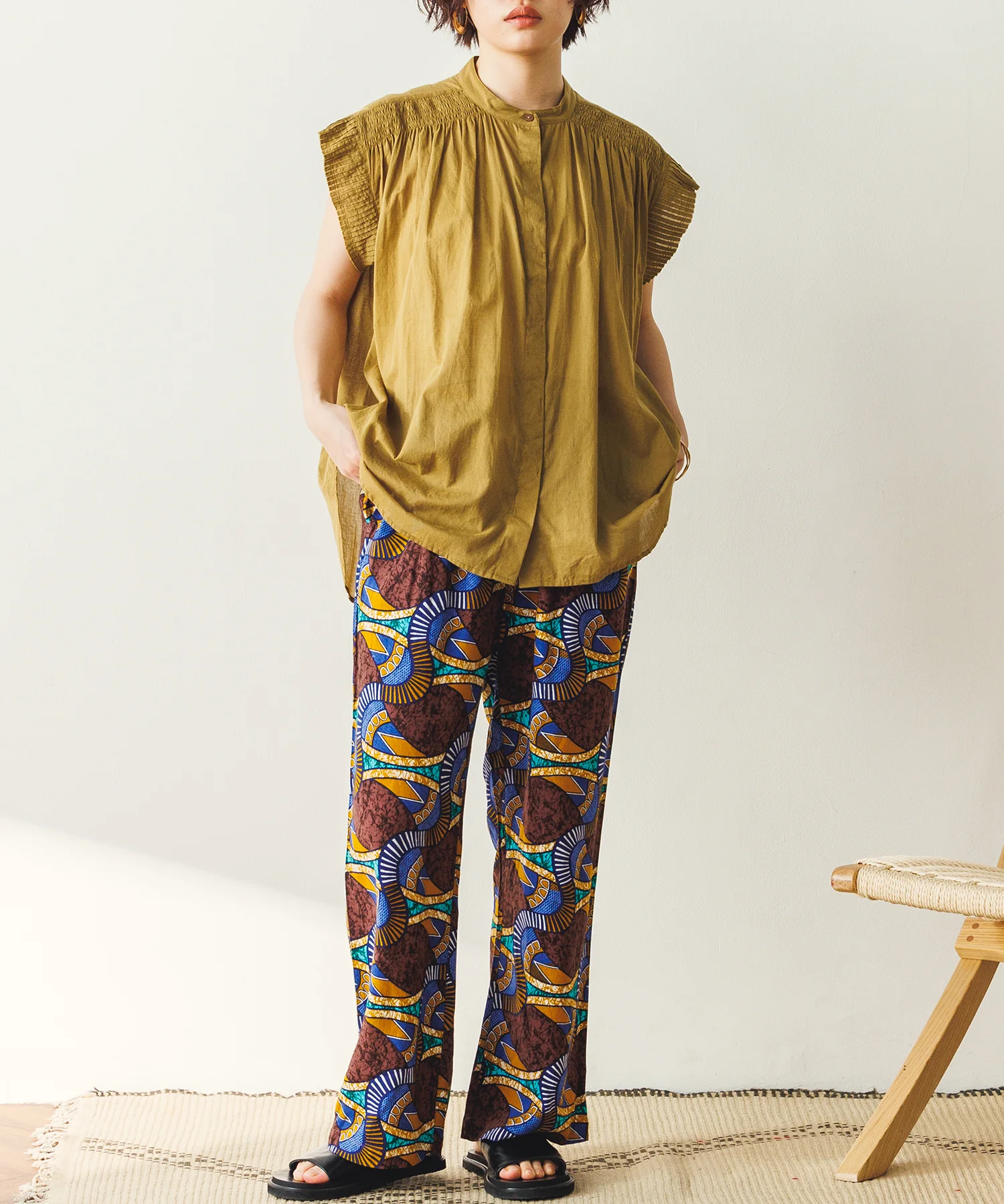 プリントストレートパンツ