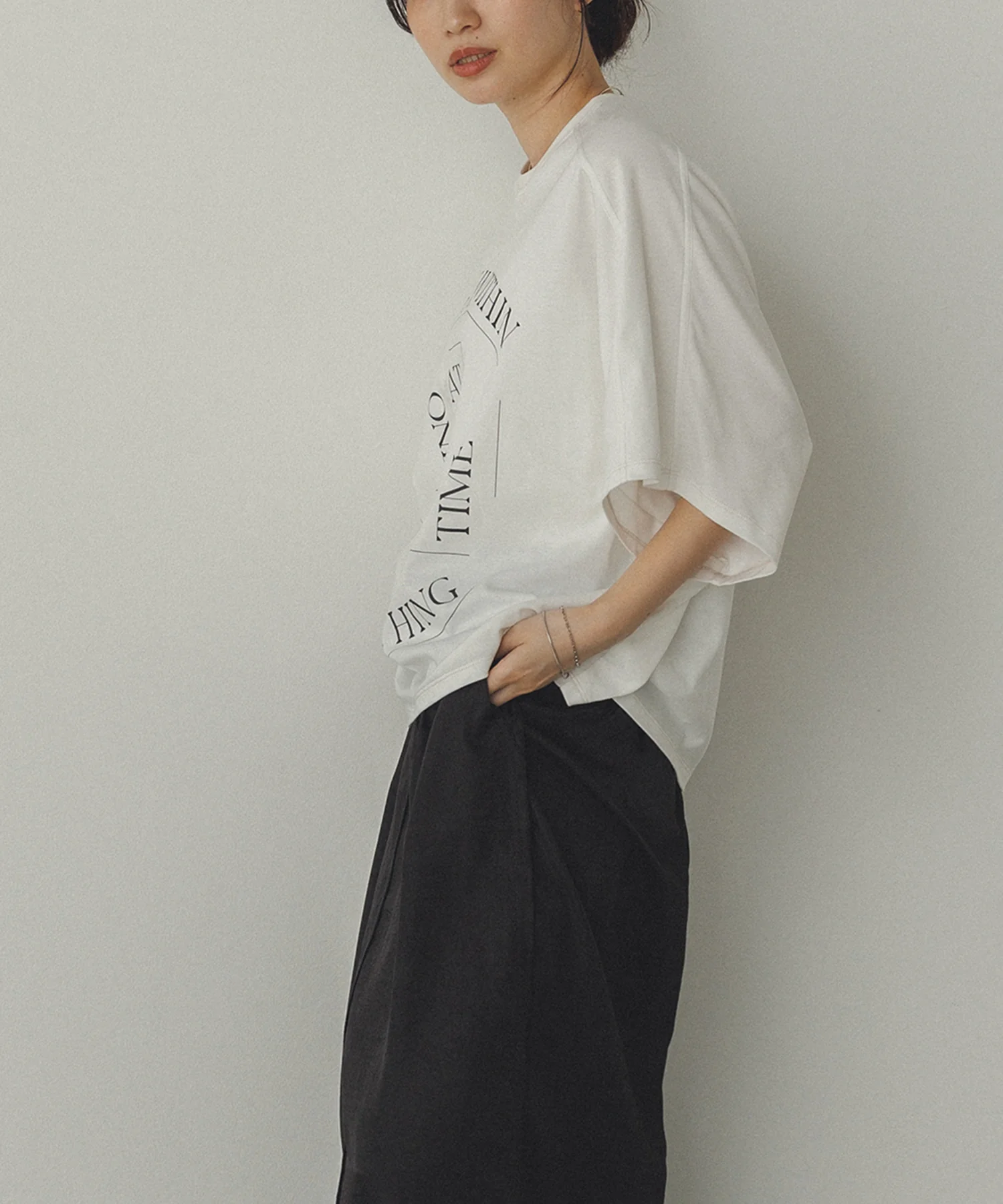 ドルマン ロゴTシャツ