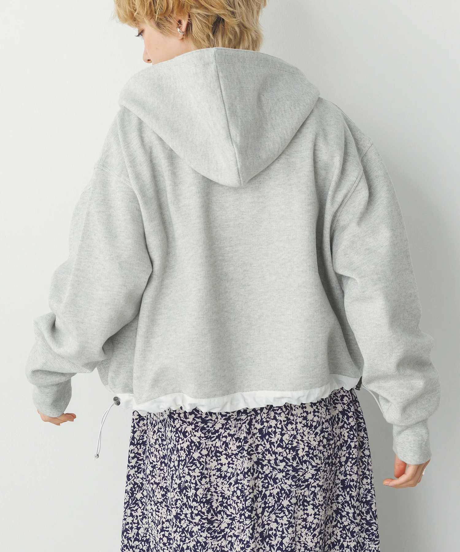 ダブルジップ ショートフーディ