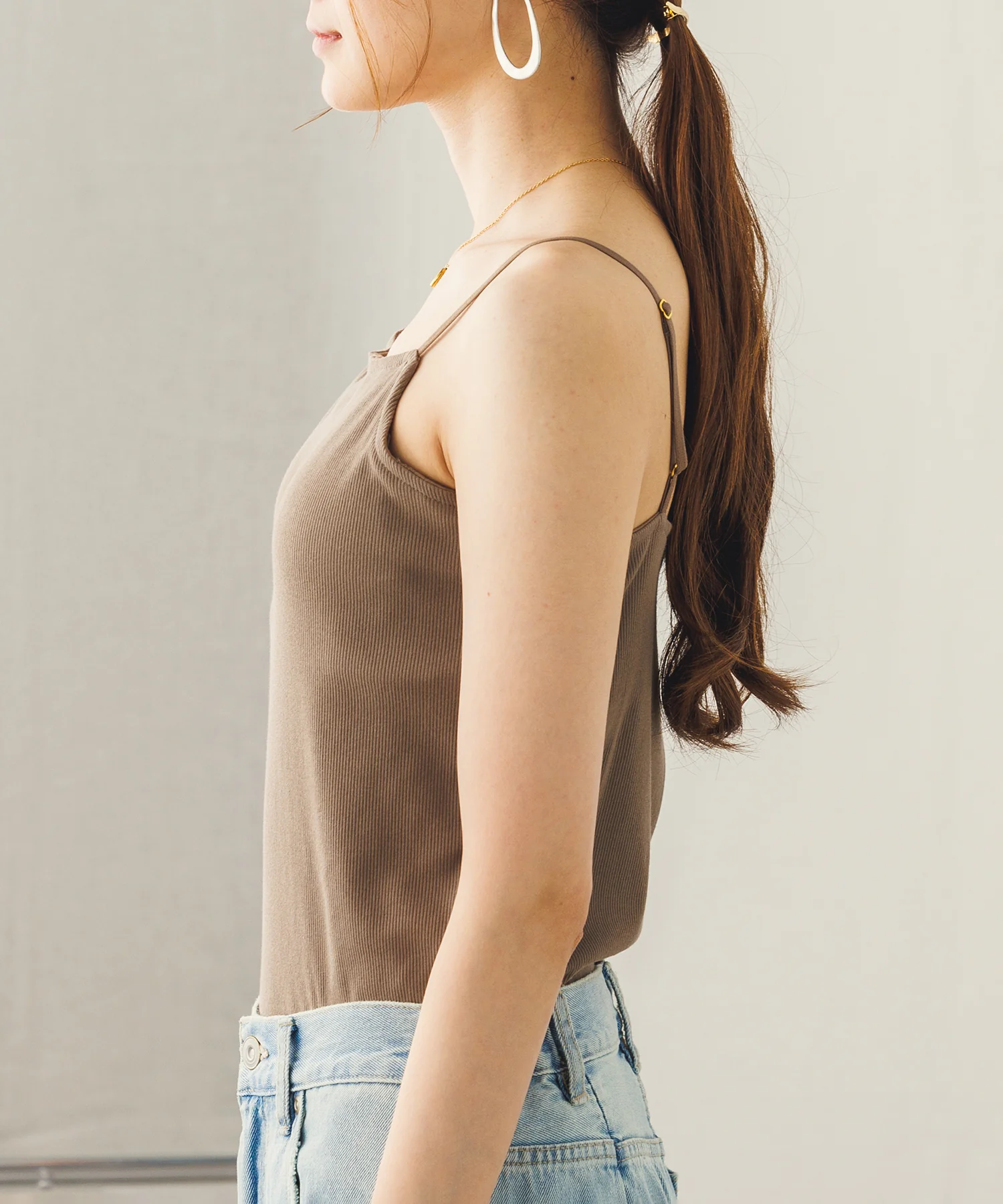 カップ付きアシメキャミソール