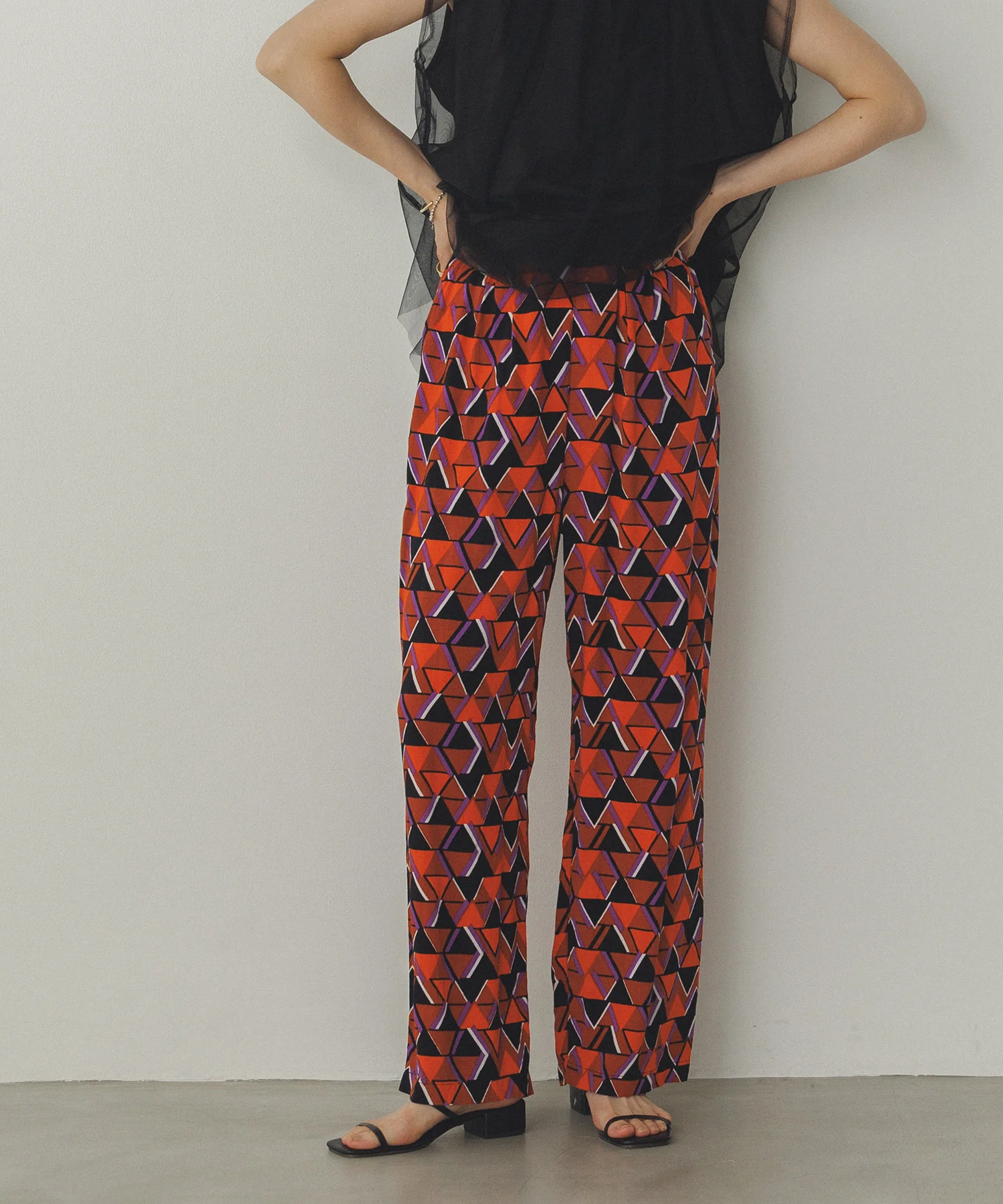 レーヨン プリントストレートパンツ