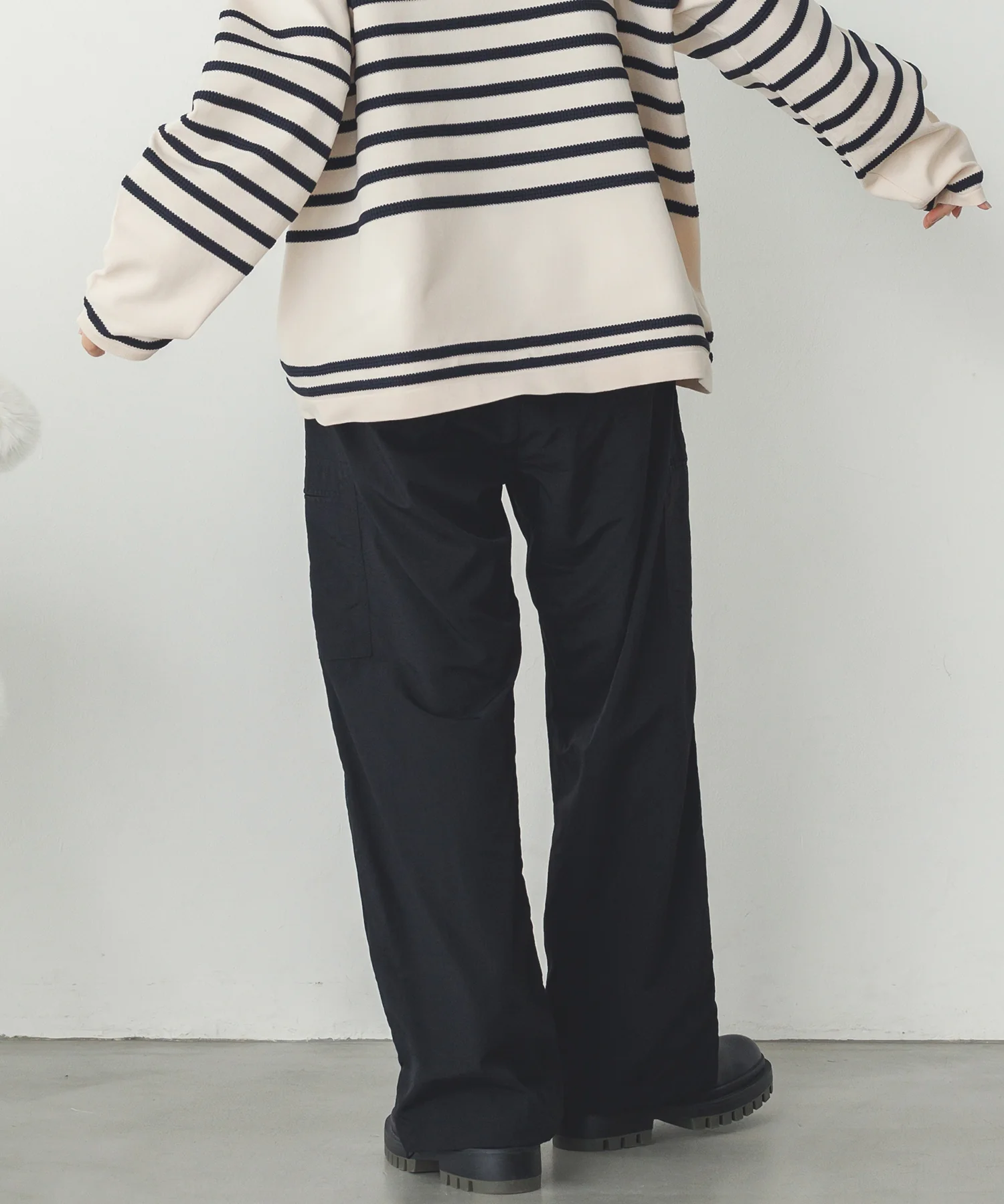 ナイロン カーゴパンツ