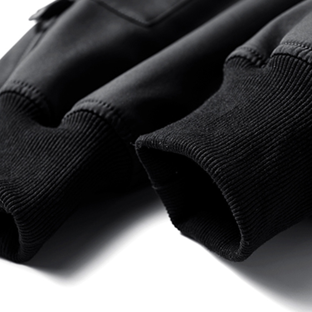 裏起毛　機能性　裾絞りカーゴパンツ（ファスナーポケット付き）