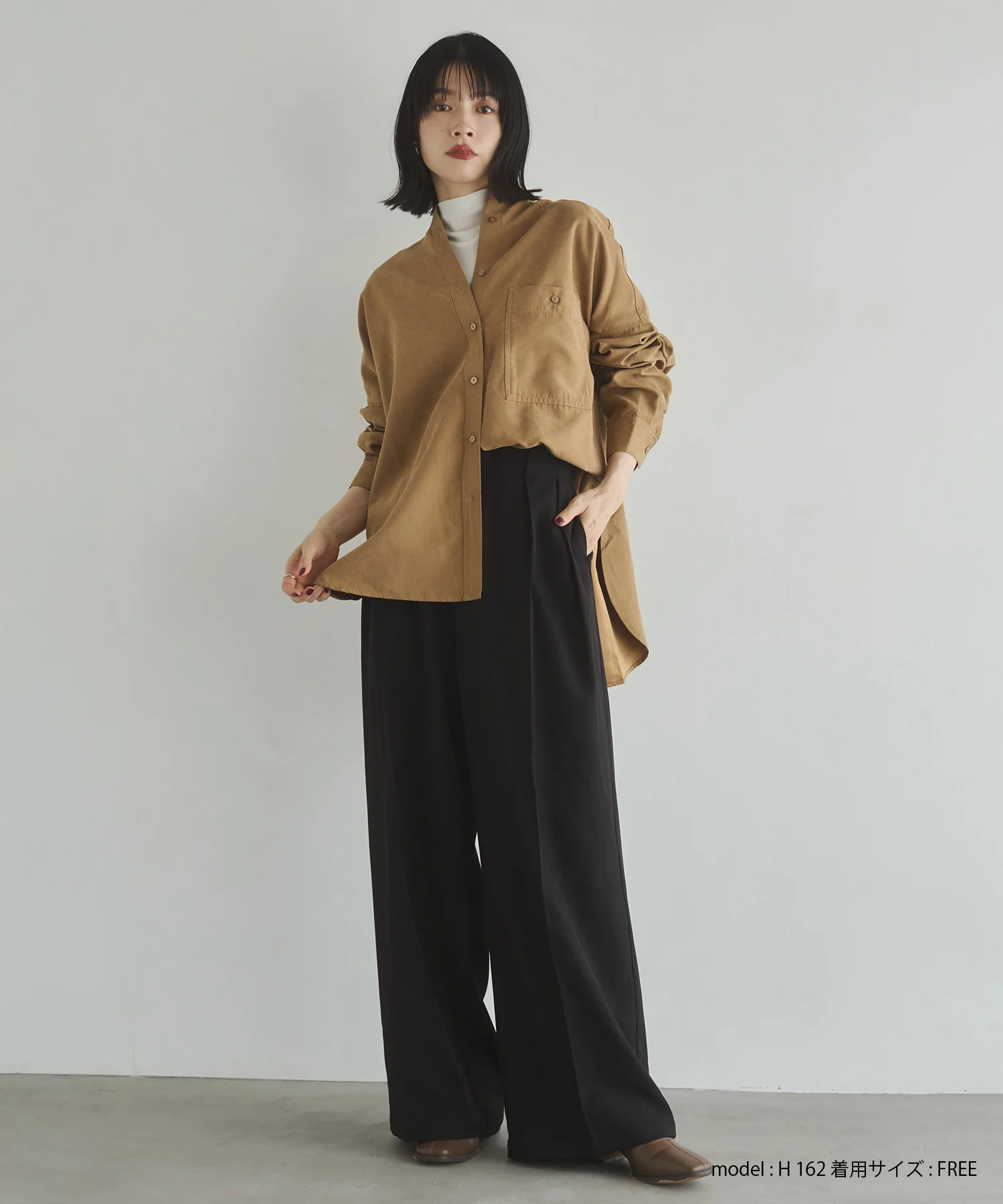 ポリツイル タックパンツ