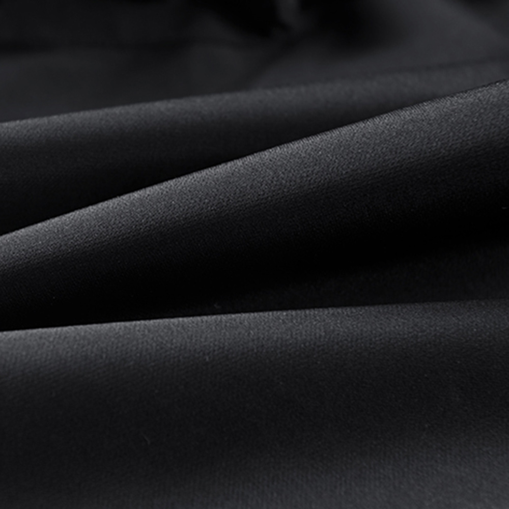 防水・防汚　裾絞りカーゴパンツ