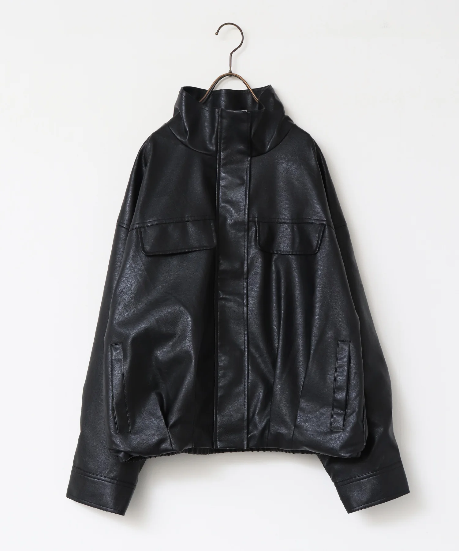 フェイクレザー オーバーブルゾン
