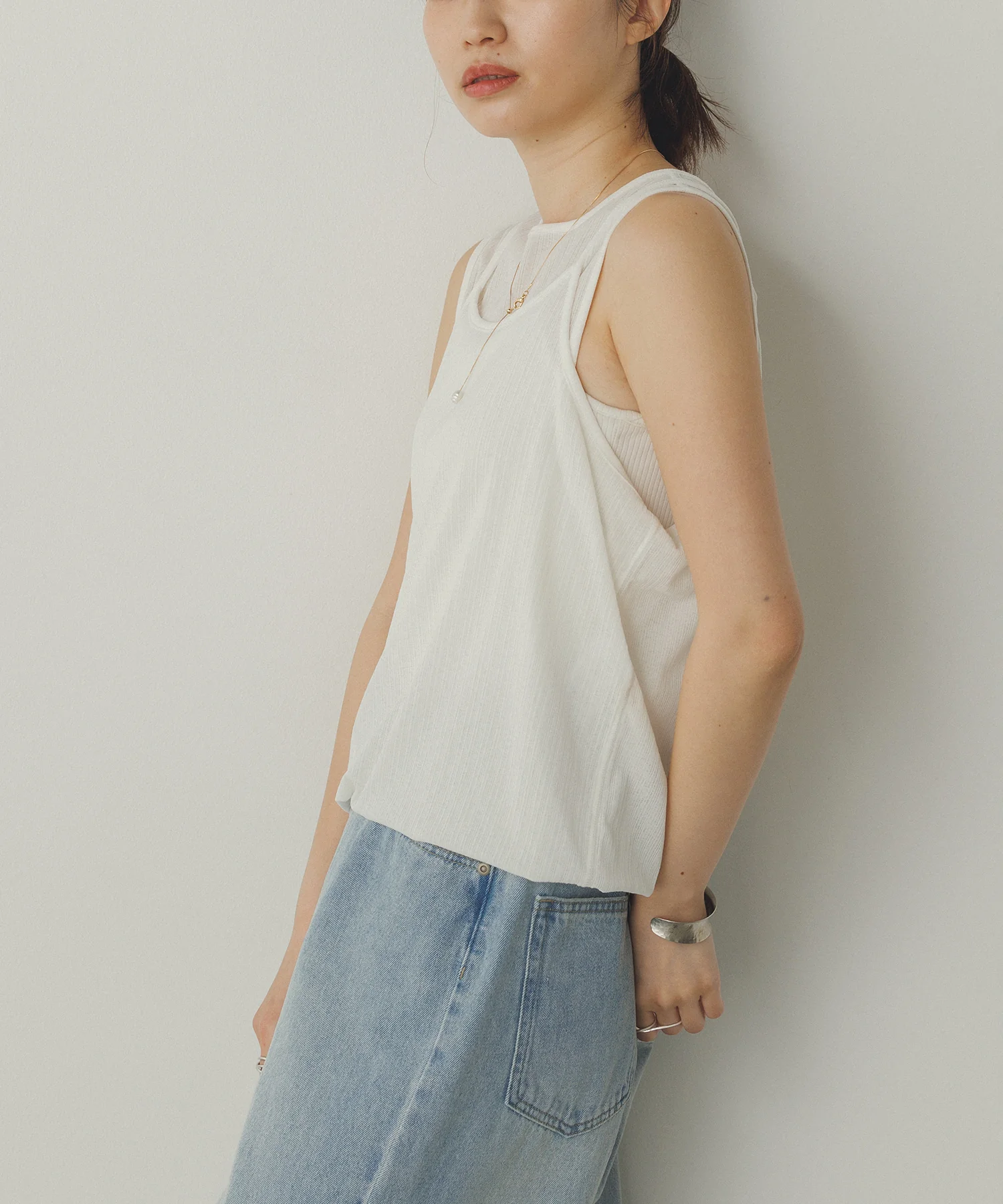 ランダムリブ シアータンクトップ