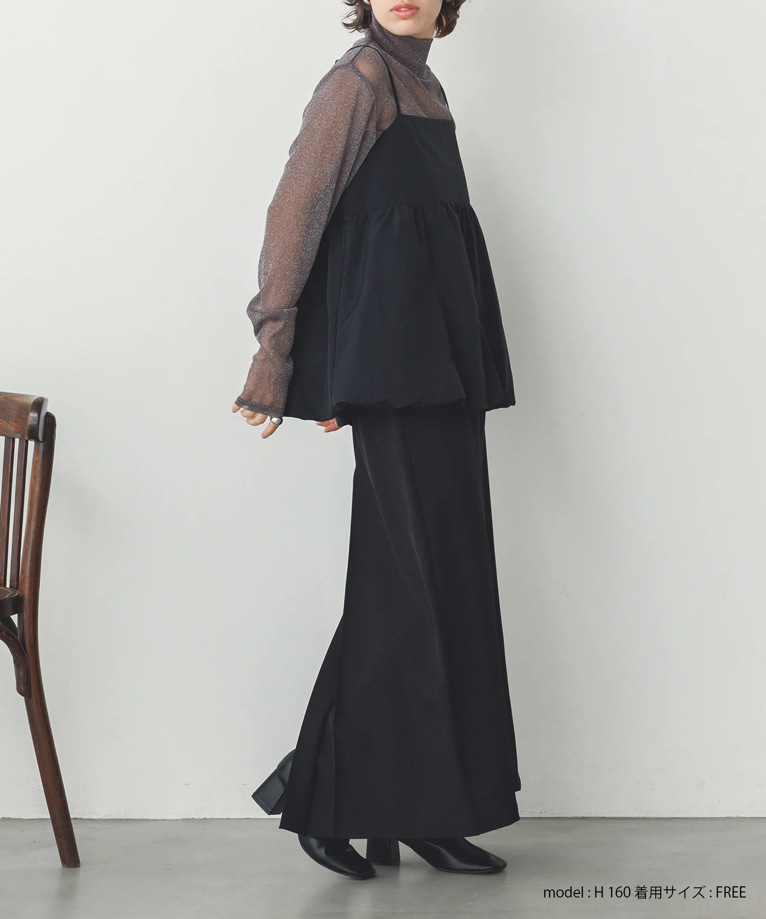 ストレッチポリツイル ナロースカート