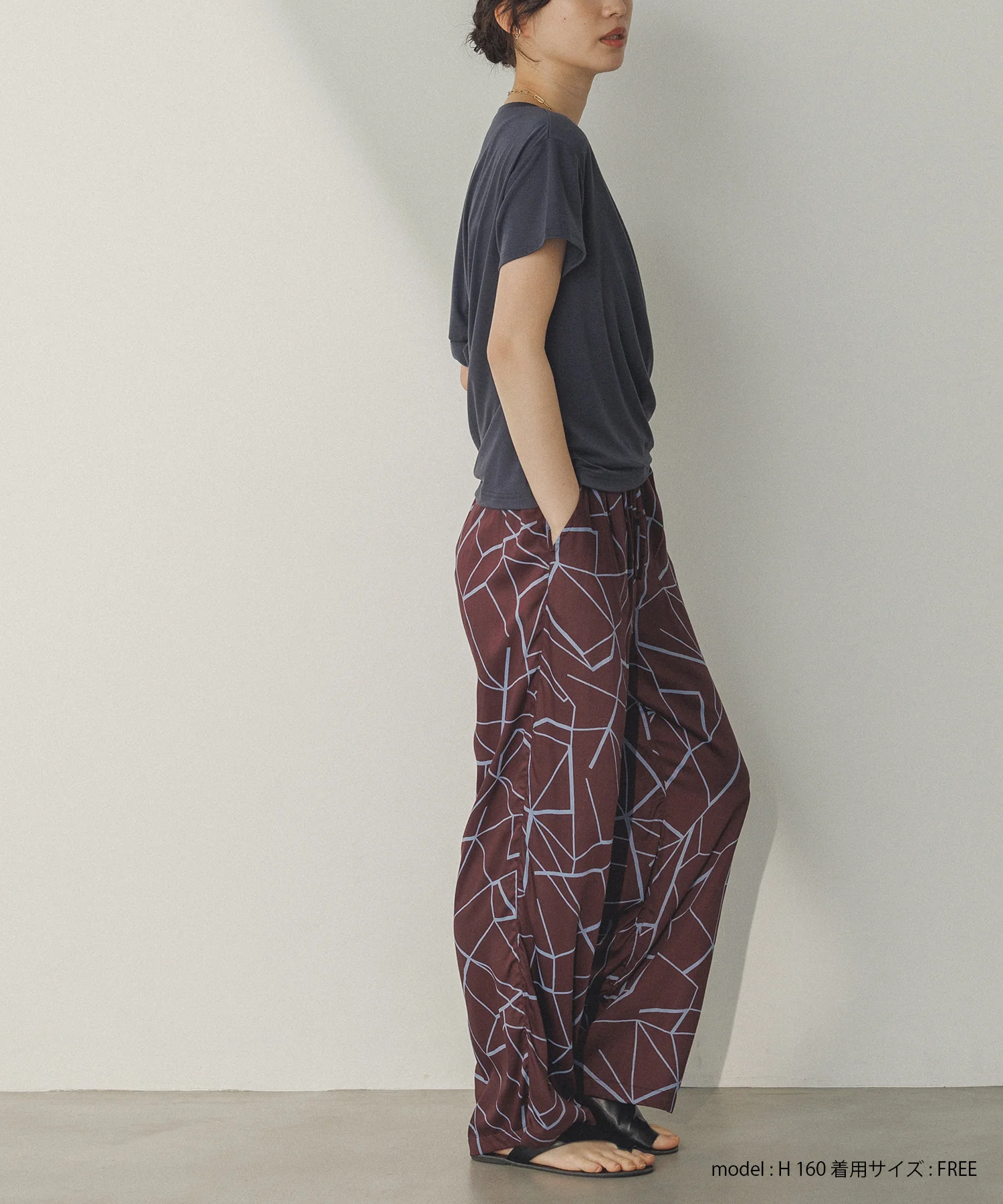 ドレープ デザイントップス