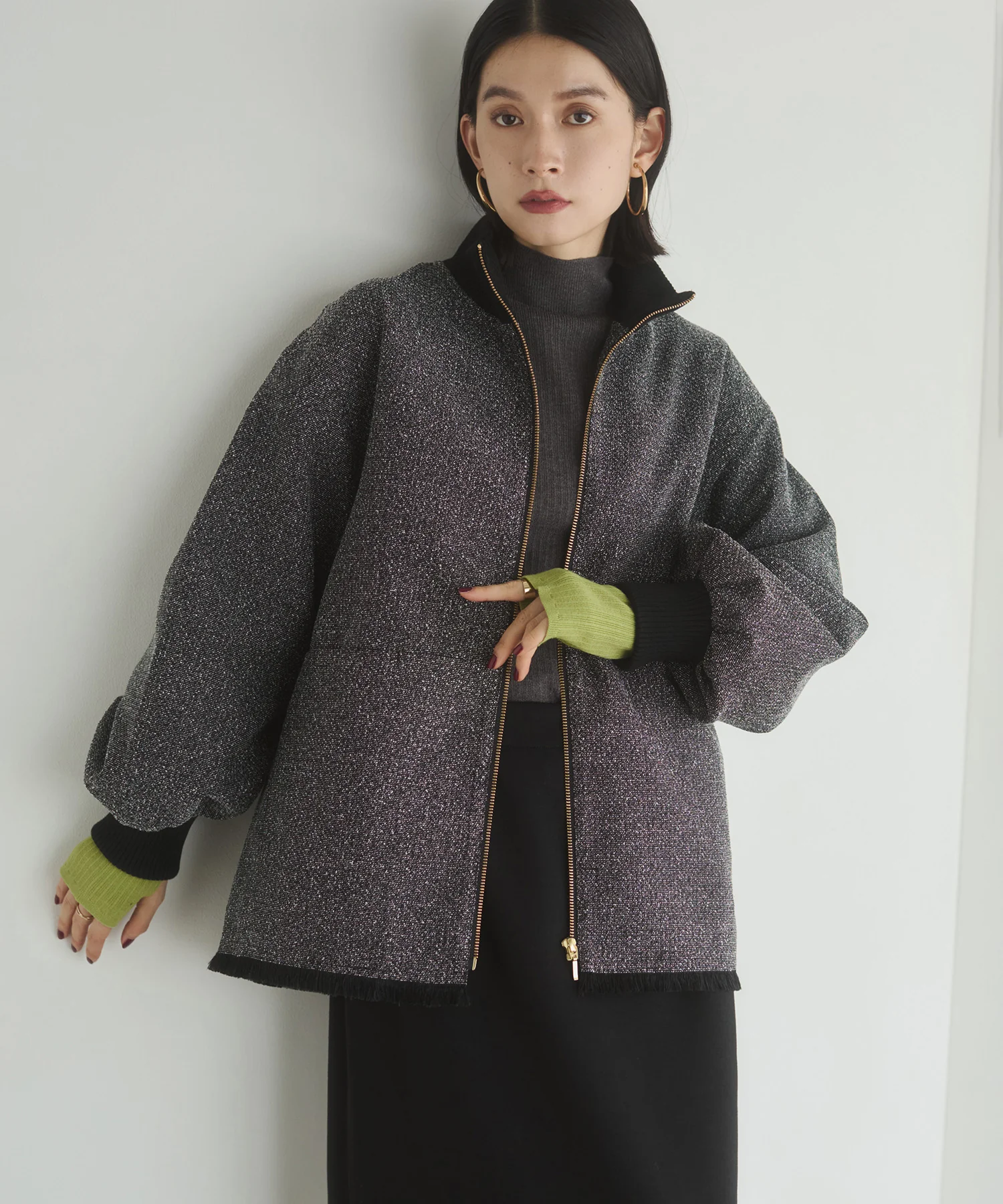 【静電気防止】やわもちヤーン 袖配色 ハイネックリブニット