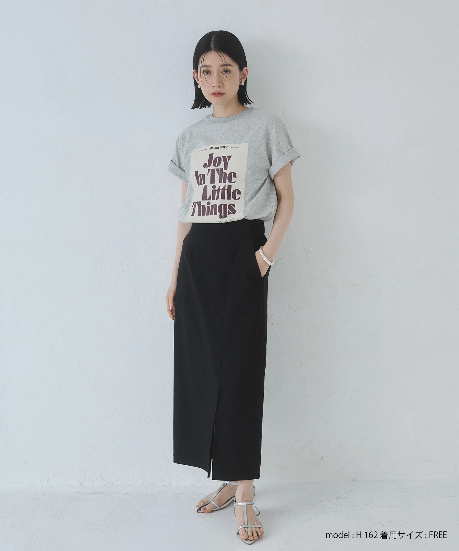 半袖 ロゴプリントTシャツ