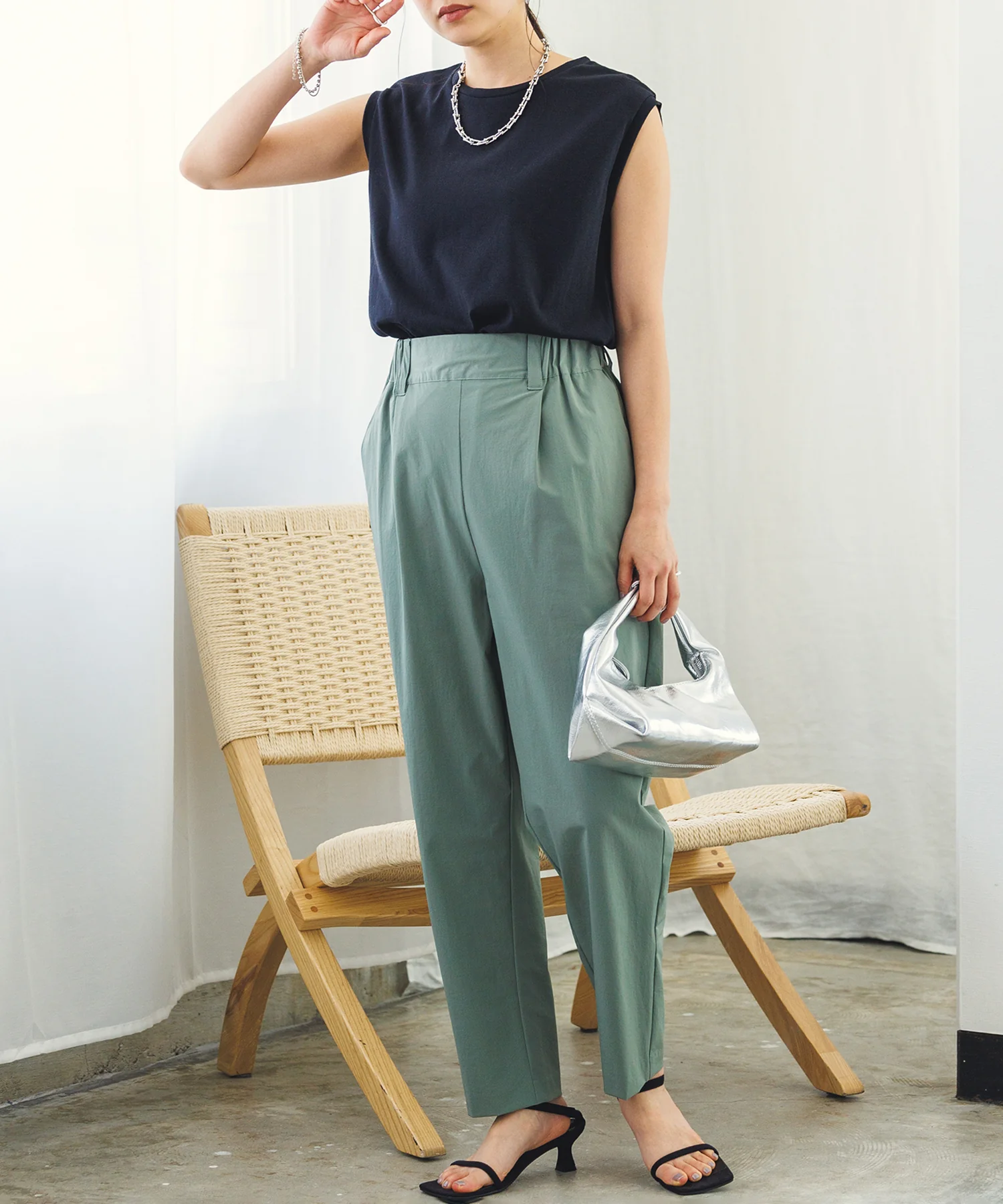 【新色追加】接触冷感テーパードパンツ