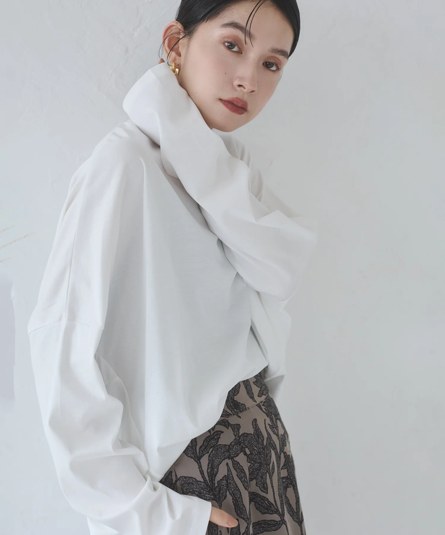 コクーンシルエット ロンT